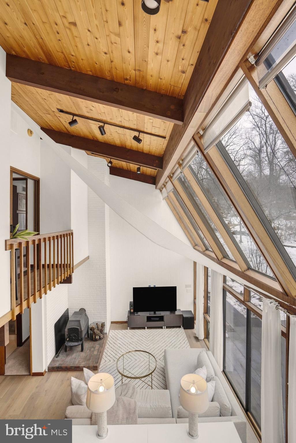 HANOVER HUNT - Residential