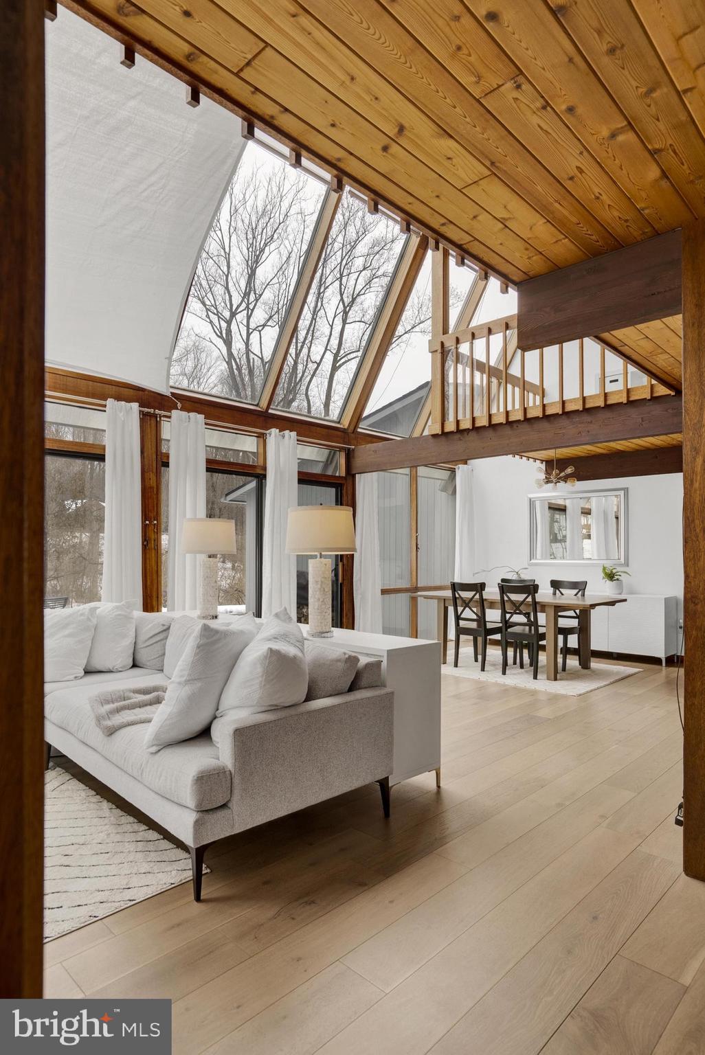 HANOVER HUNT - Residential