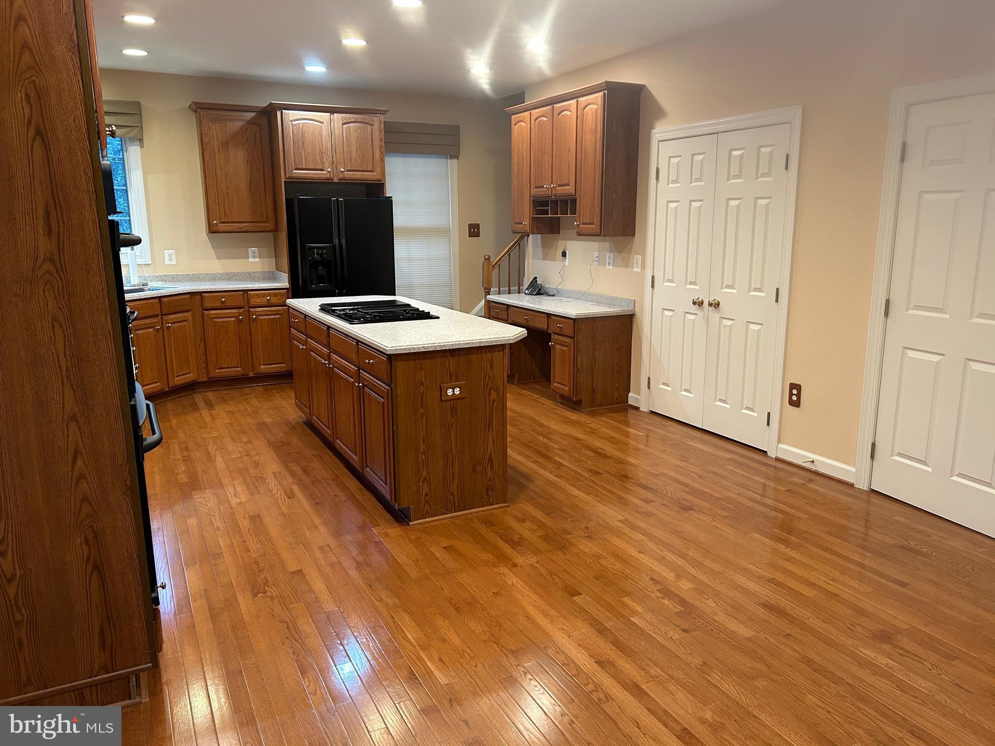 ASHBURN STATION - Residential