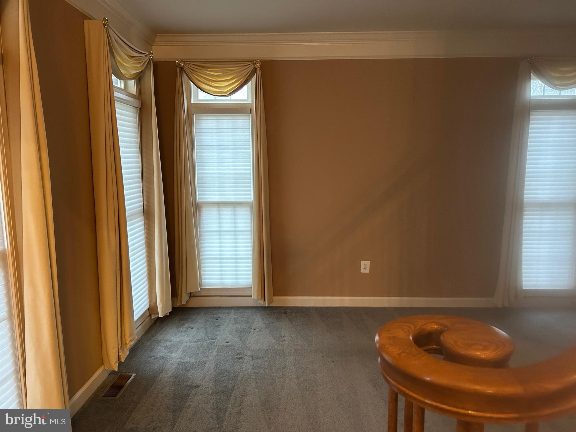 ASHBURN STATION - Residential