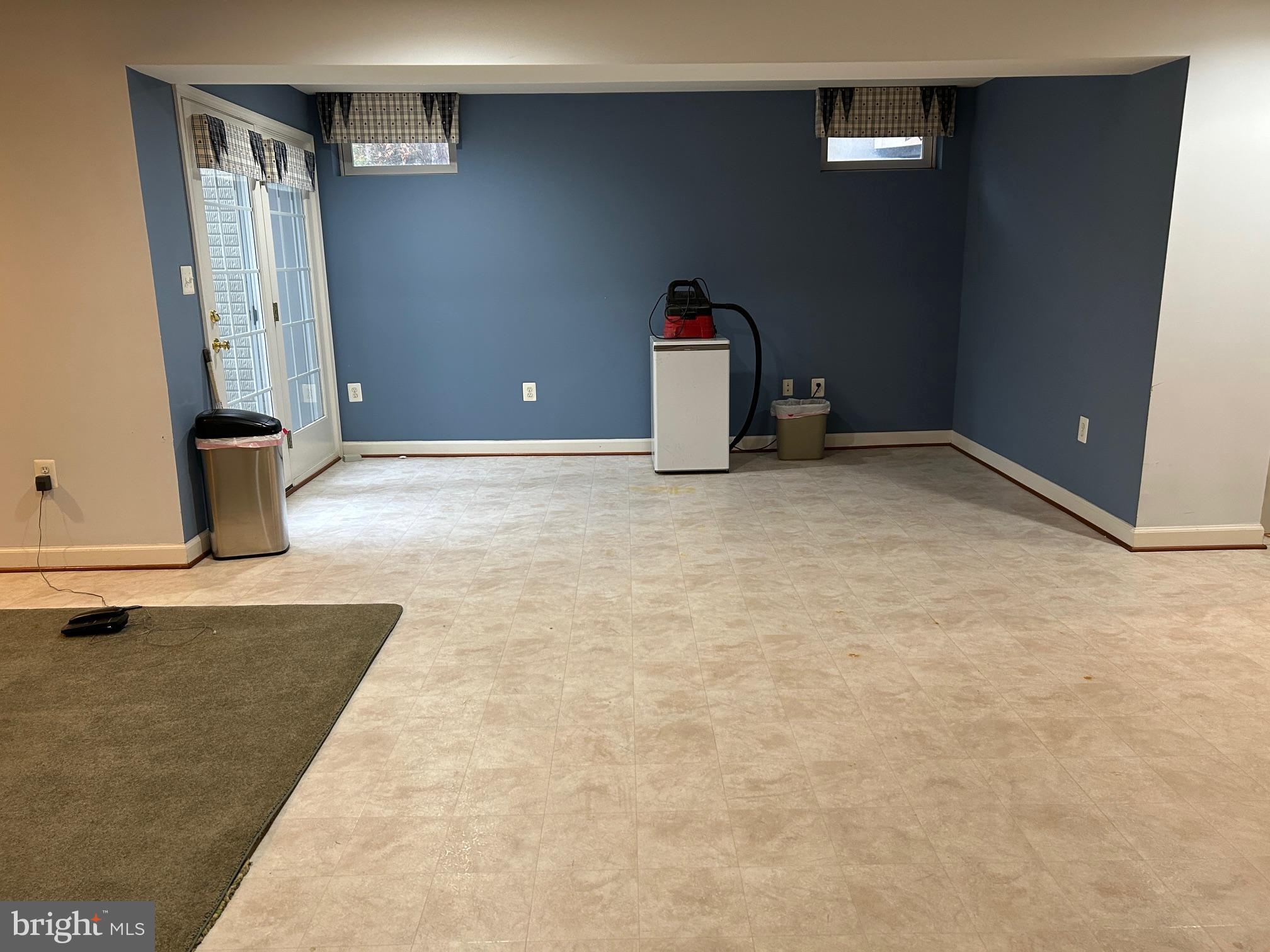 ASHBURN STATION - Residential