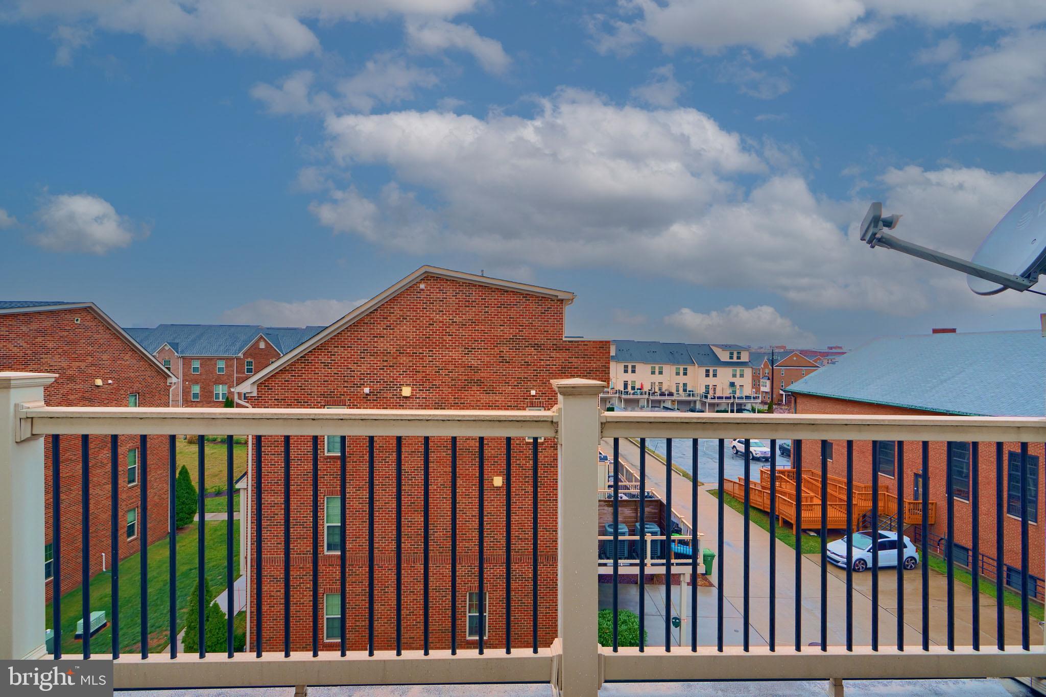 O'DONNELL SQUARE - Residential