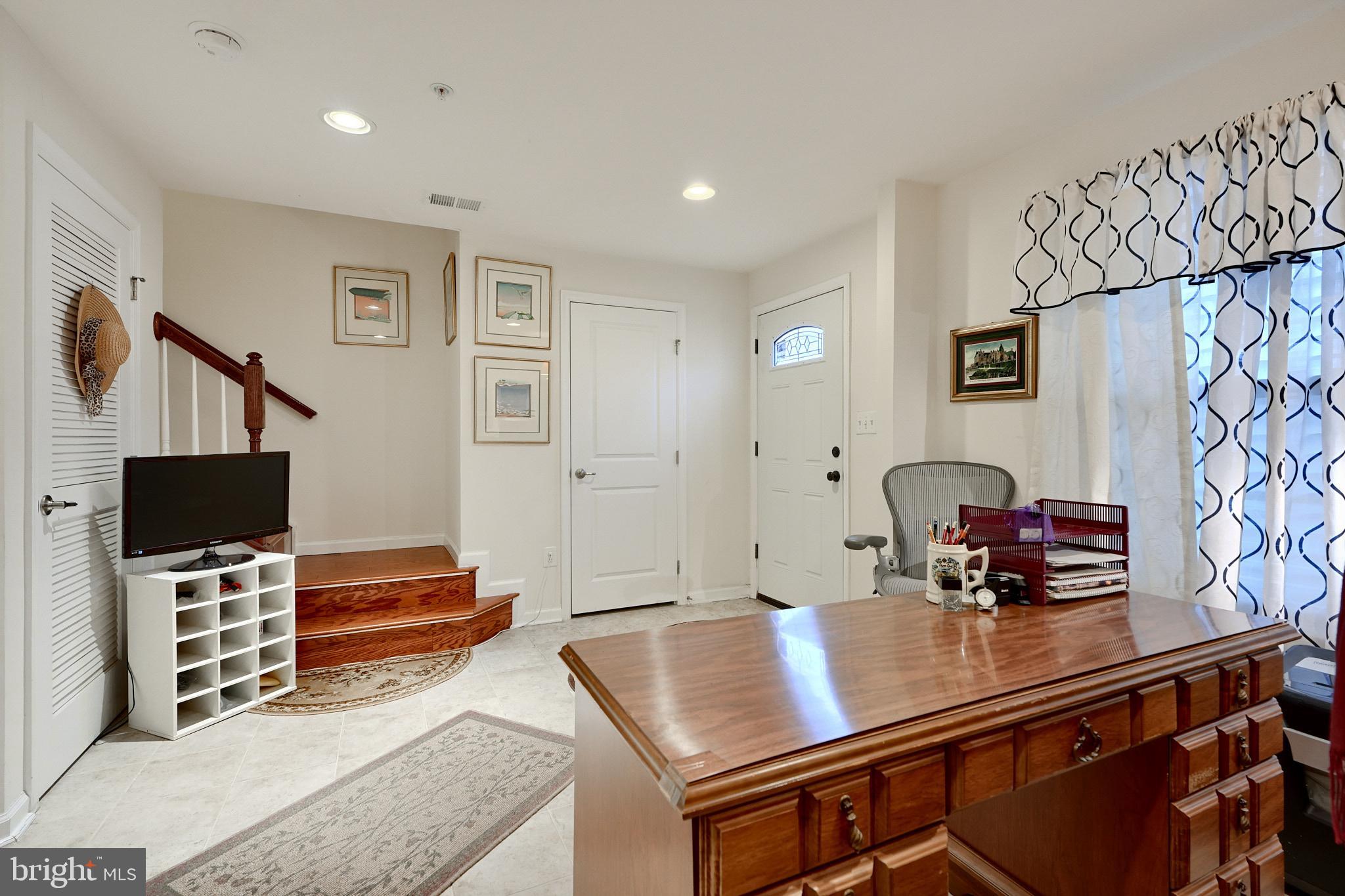 O'DONNELL SQUARE - Residential