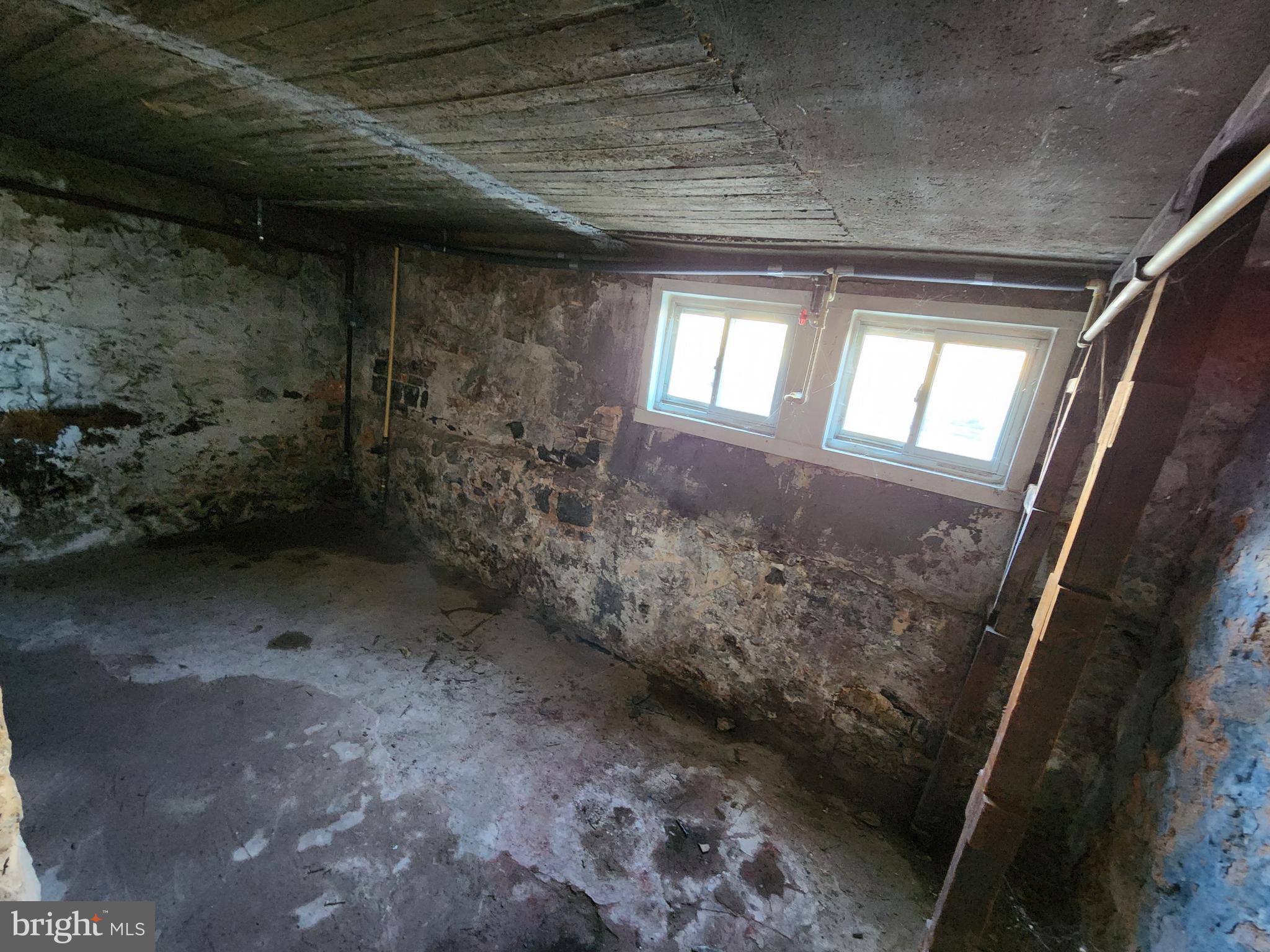 WESTPORT - Residential