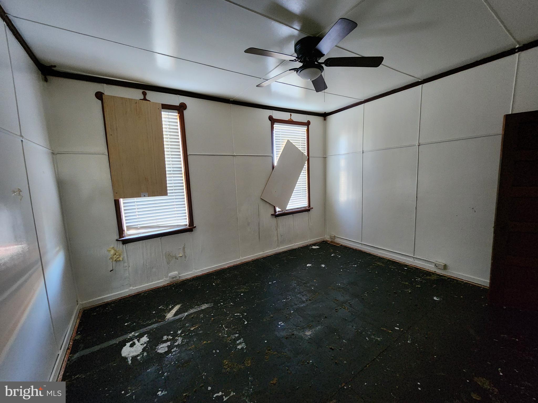 WESTPORT - Residential