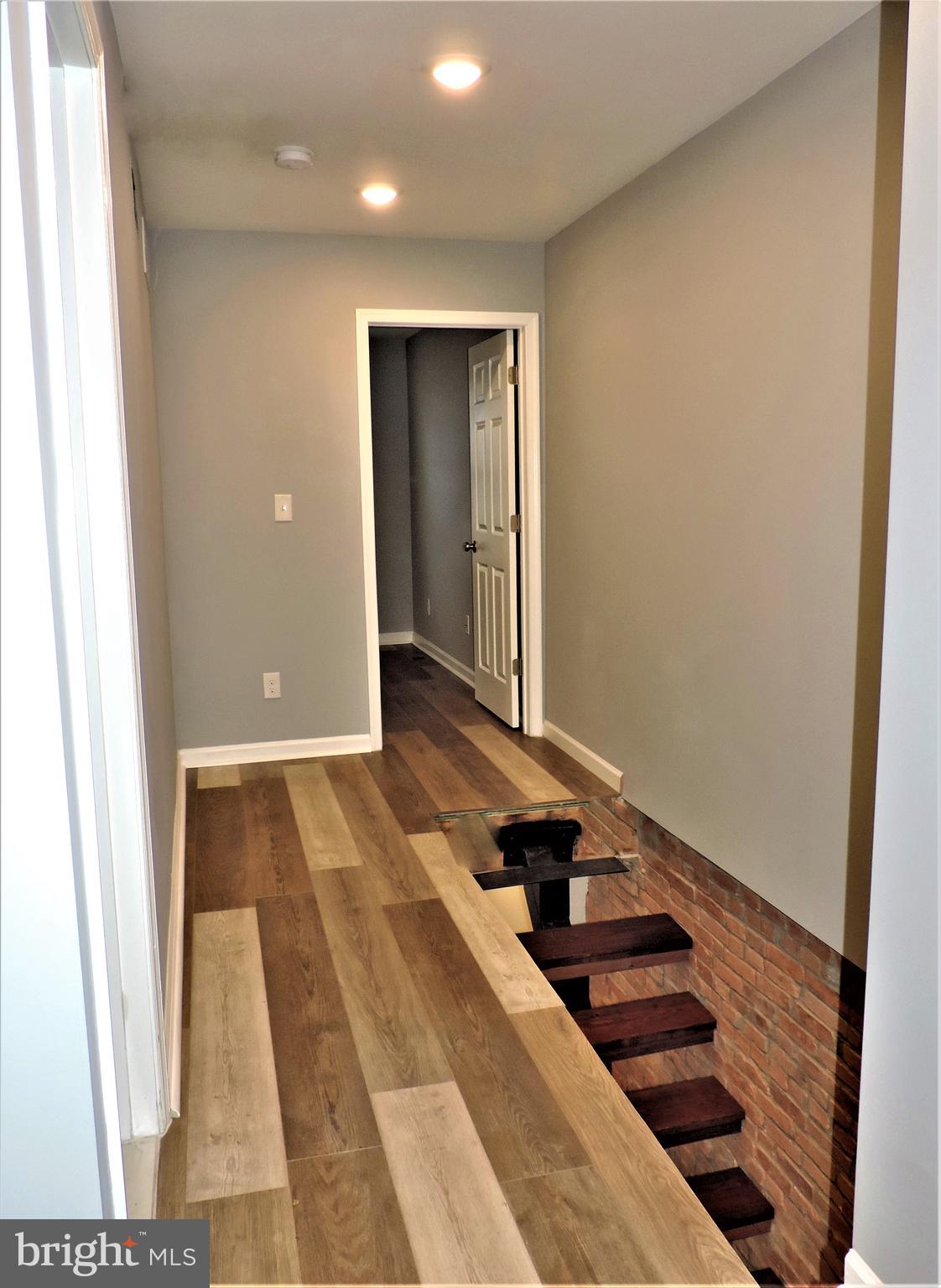 WASHINGTON VILLAGE - Residential