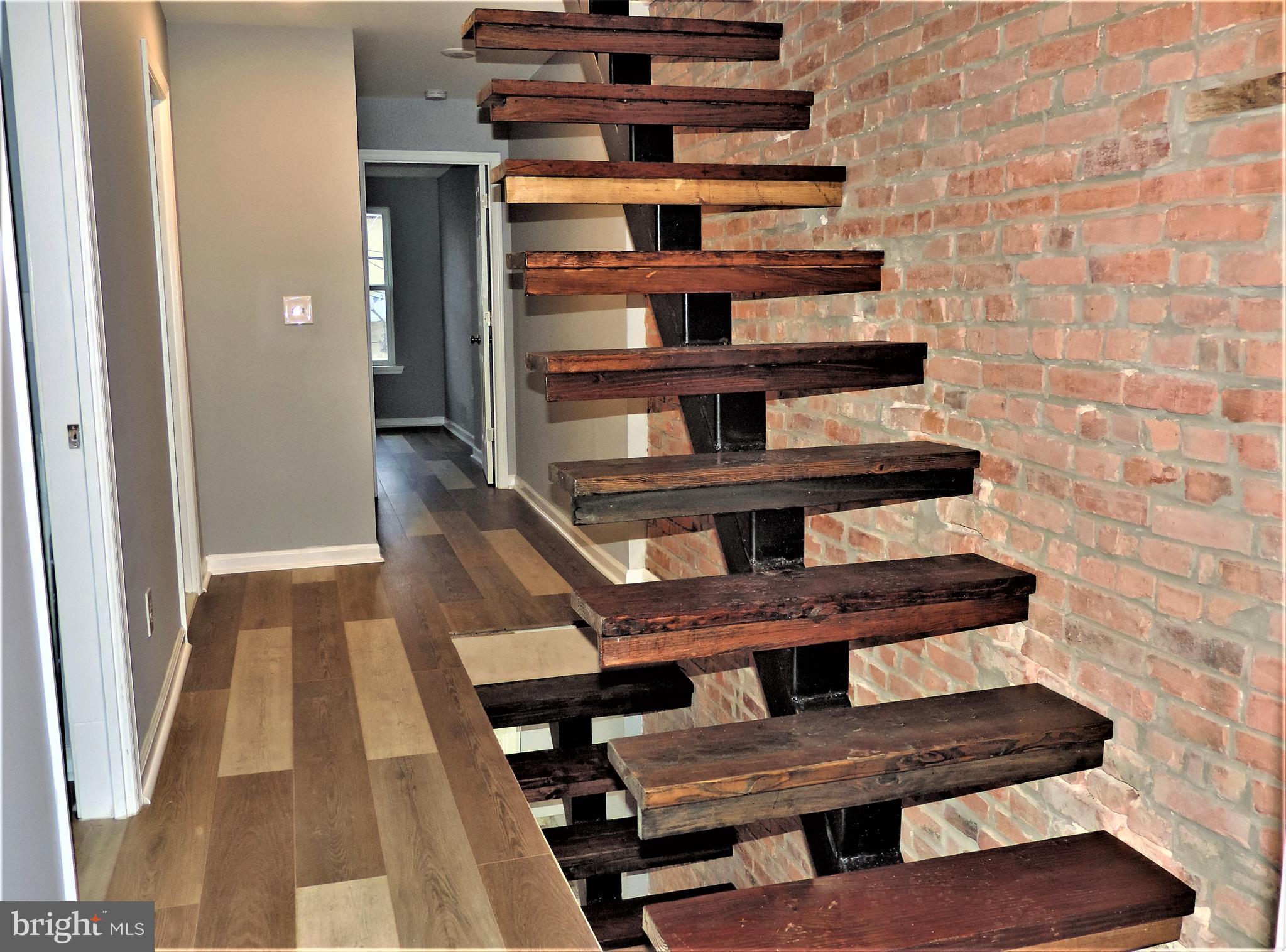 WASHINGTON VILLAGE - Residential