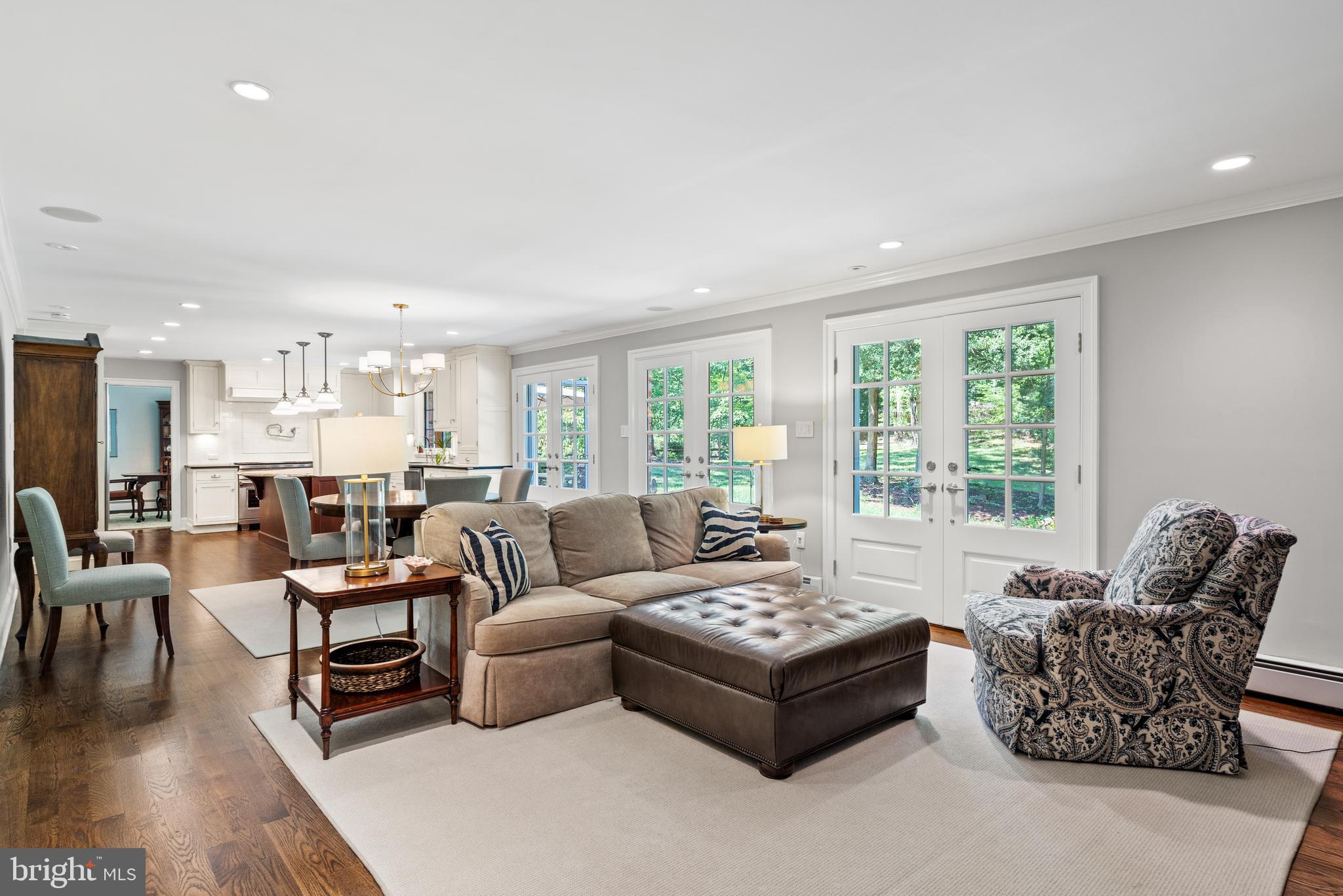 SOUTH RIVER SPRING LAKE - Residential