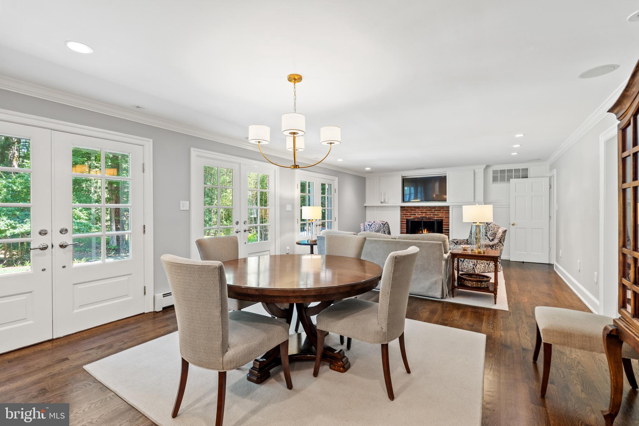 SOUTH RIVER SPRING LAKE - Residential