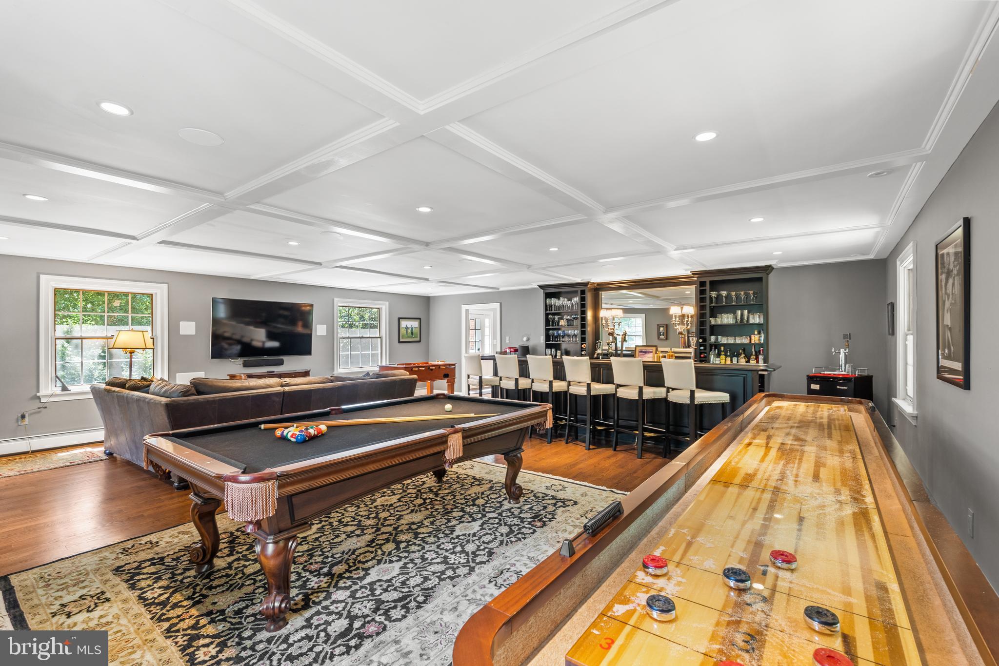 SOUTH RIVER SPRING LAKE - Residential