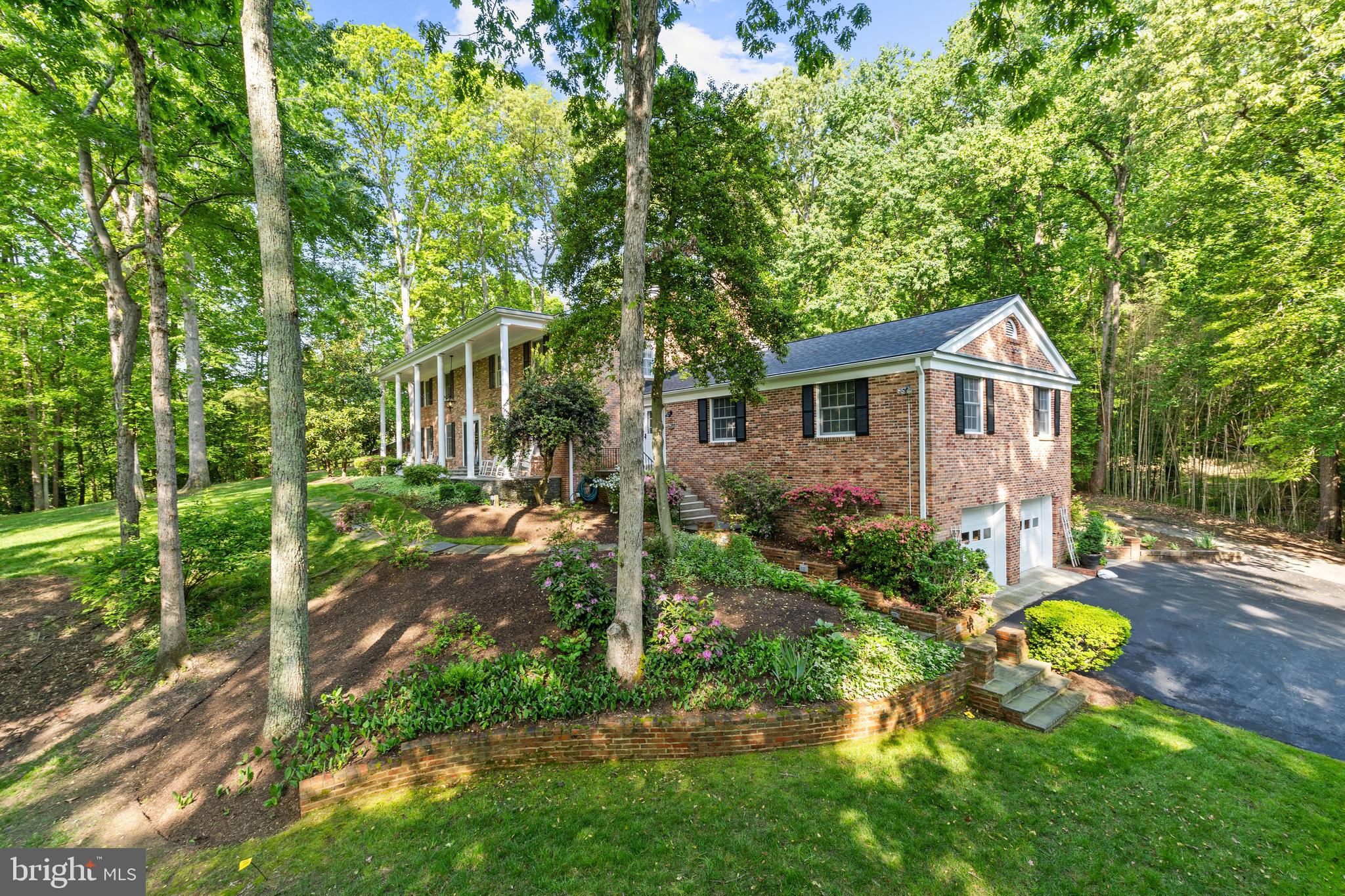 SOUTH RIVER SPRING LAKE - Residential