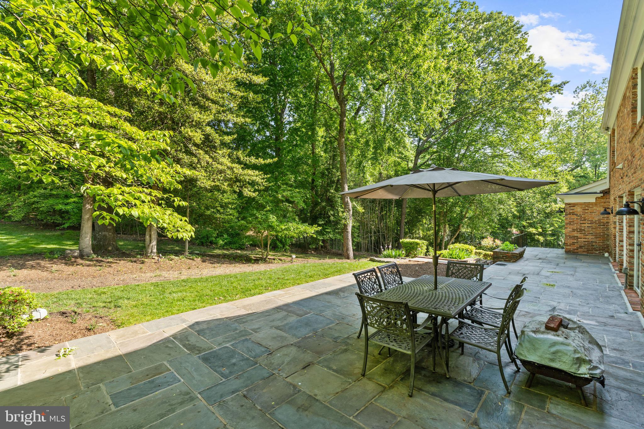 SOUTH RIVER SPRING LAKE - Residential