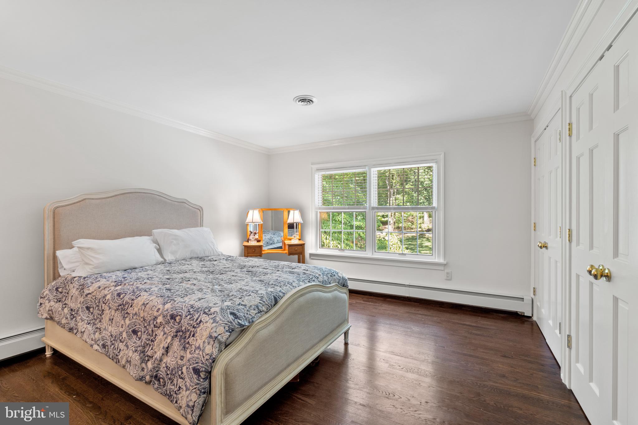 SOUTH RIVER SPRING LAKE - Residential