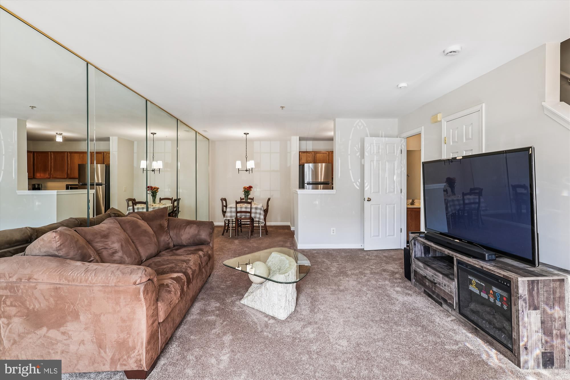 CLOVERLEAF COMMONS - Residential