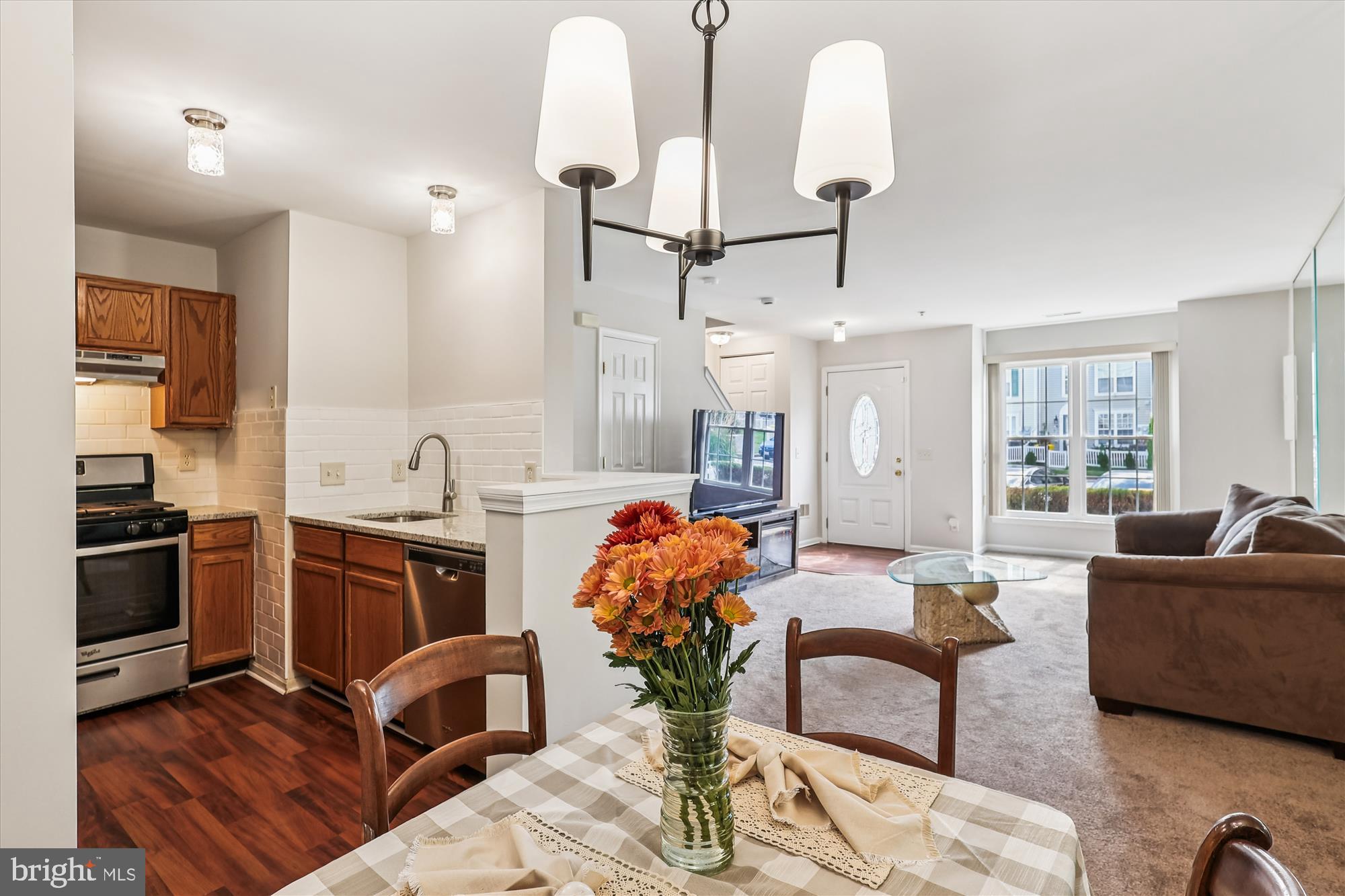 CLOVERLEAF COMMONS - Residential