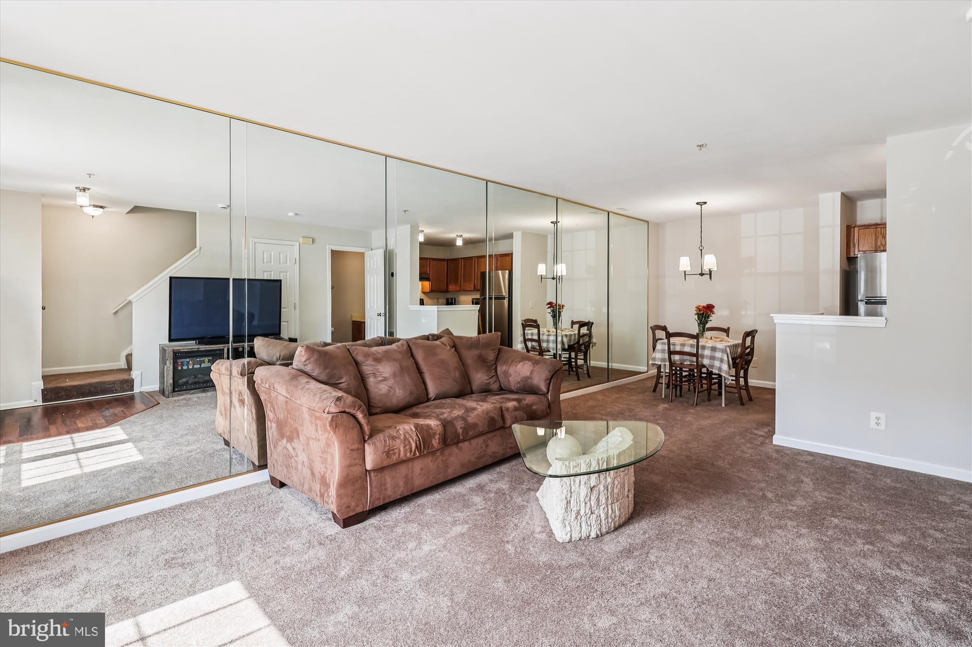 CLOVERLEAF COMMONS - Residential