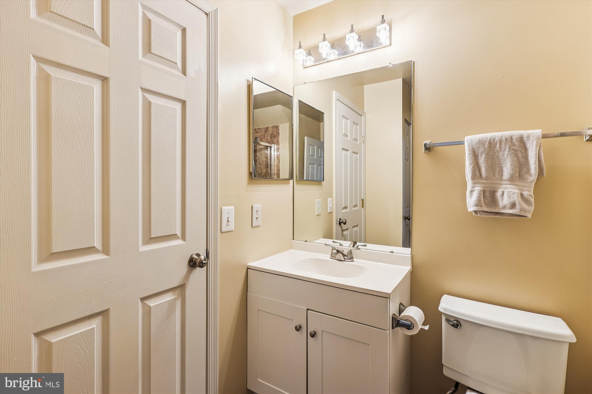 CLOVERLEAF COMMONS - Residential