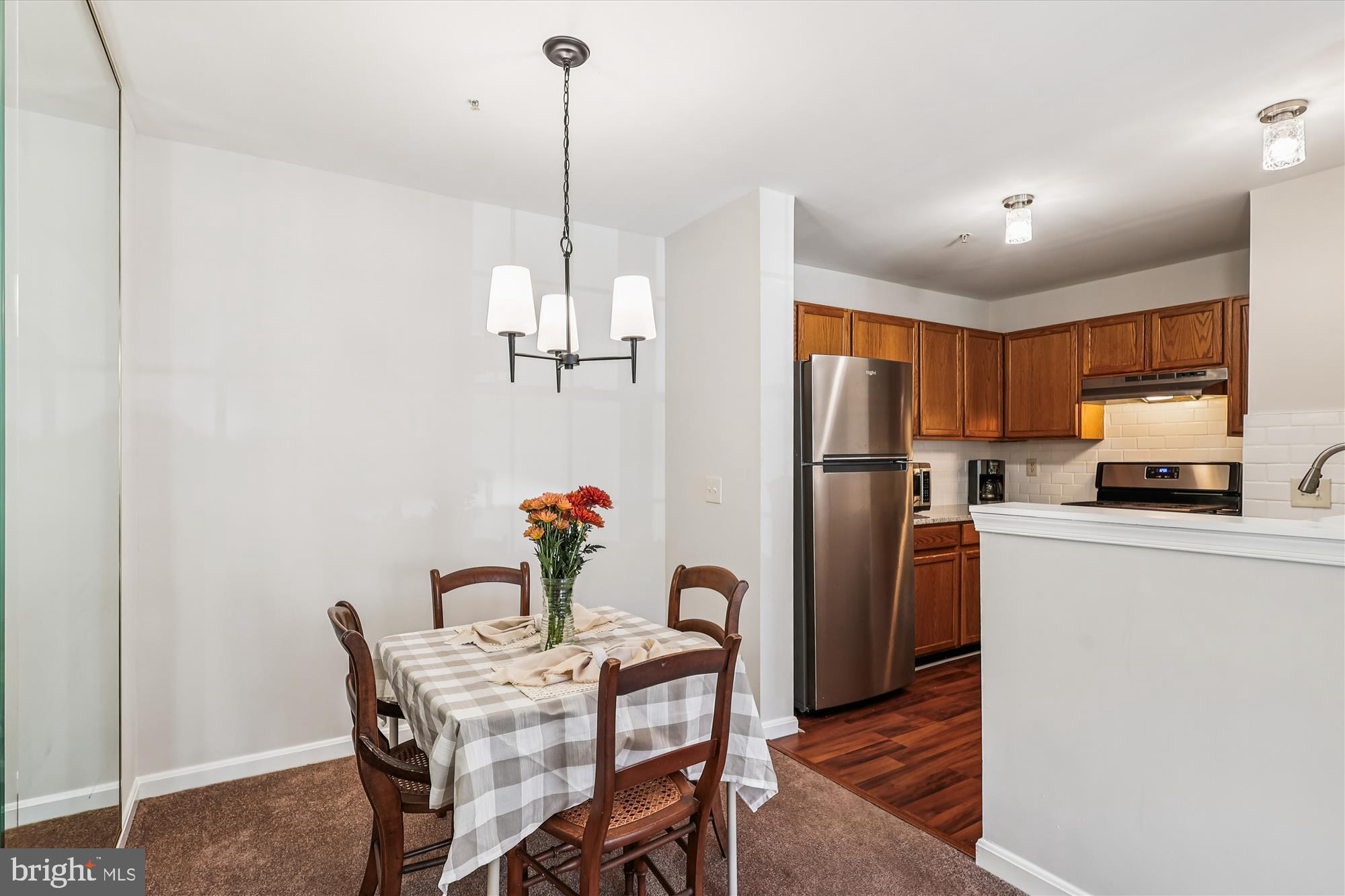 CLOVERLEAF COMMONS - Residential