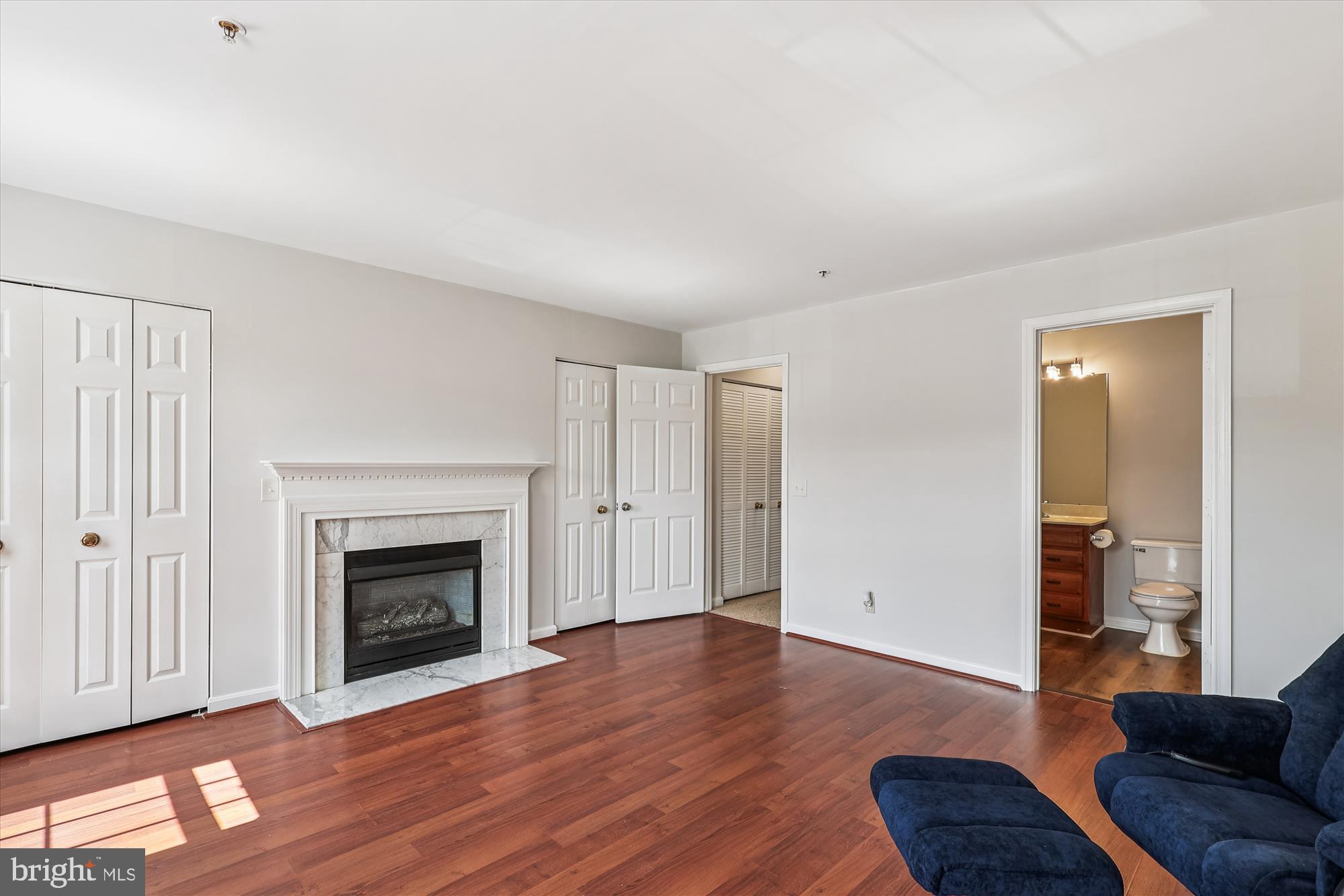 CLOVERLEAF COMMONS - Residential