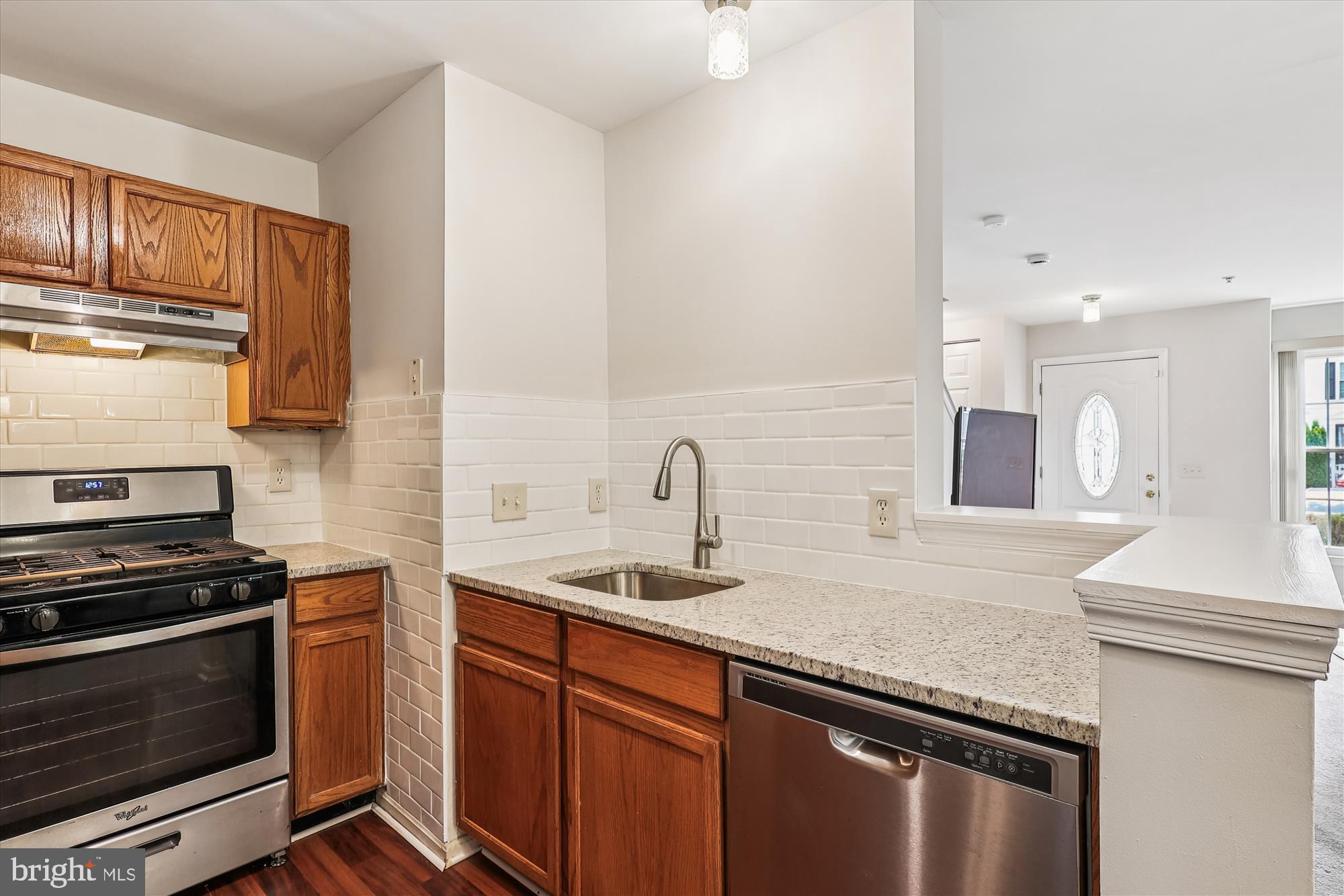 CLOVERLEAF COMMONS - Residential