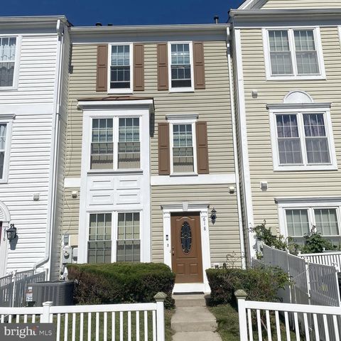 Photo of 618 Sprite Way, GLEN BURNIE, MD 21061 (MLS # MDAA2128068)