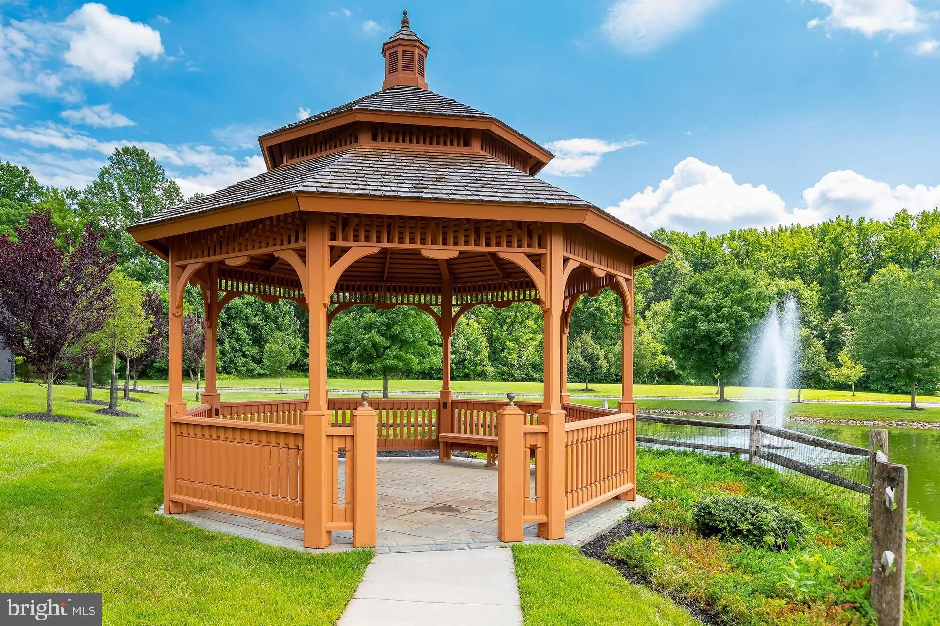 Swedesboro, New Jersey 08085, United States, 4 Bedrooms Bedrooms, ,3 BathroomsBathrooms,Residential,Contingent,215643