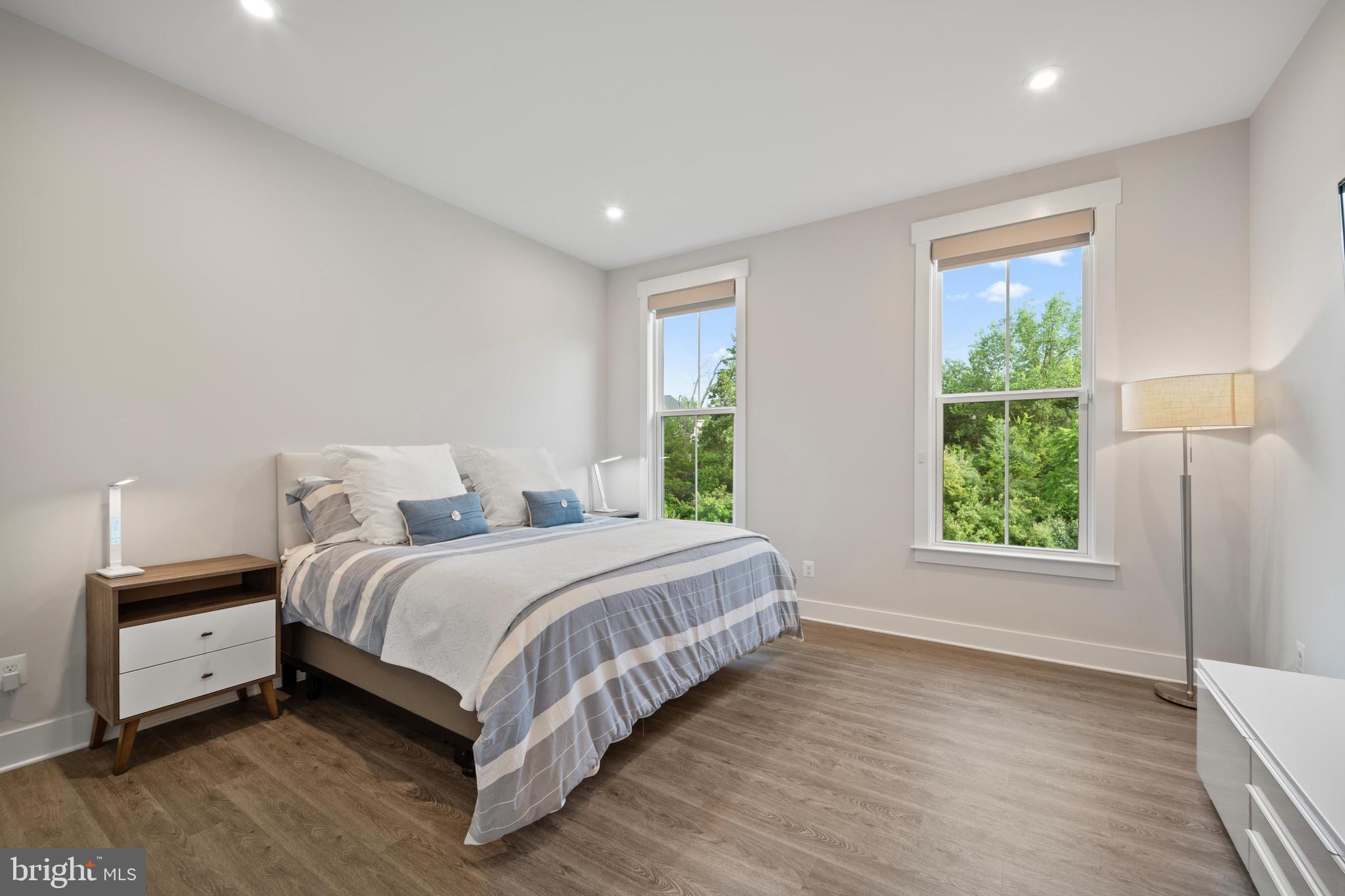 POLAND HILL - Residential