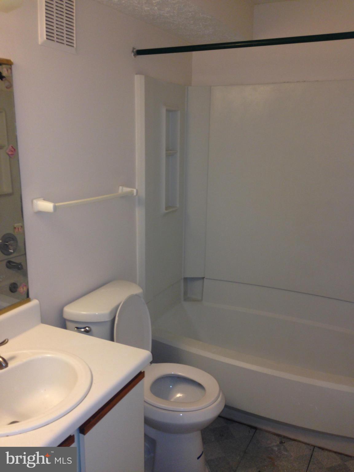 MOUNT VERNON LAKES - Residential