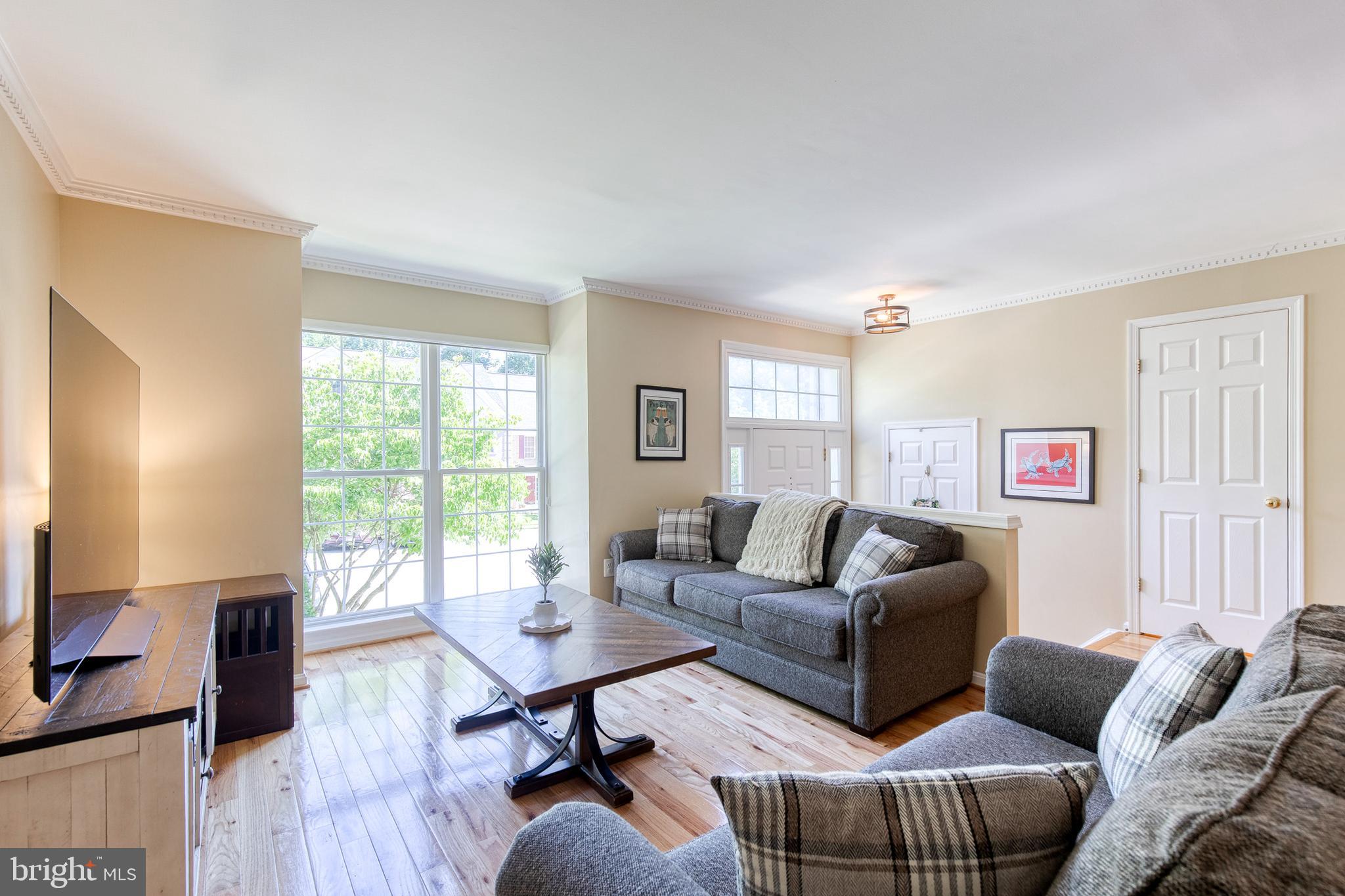 752 LEISTER DRIVE