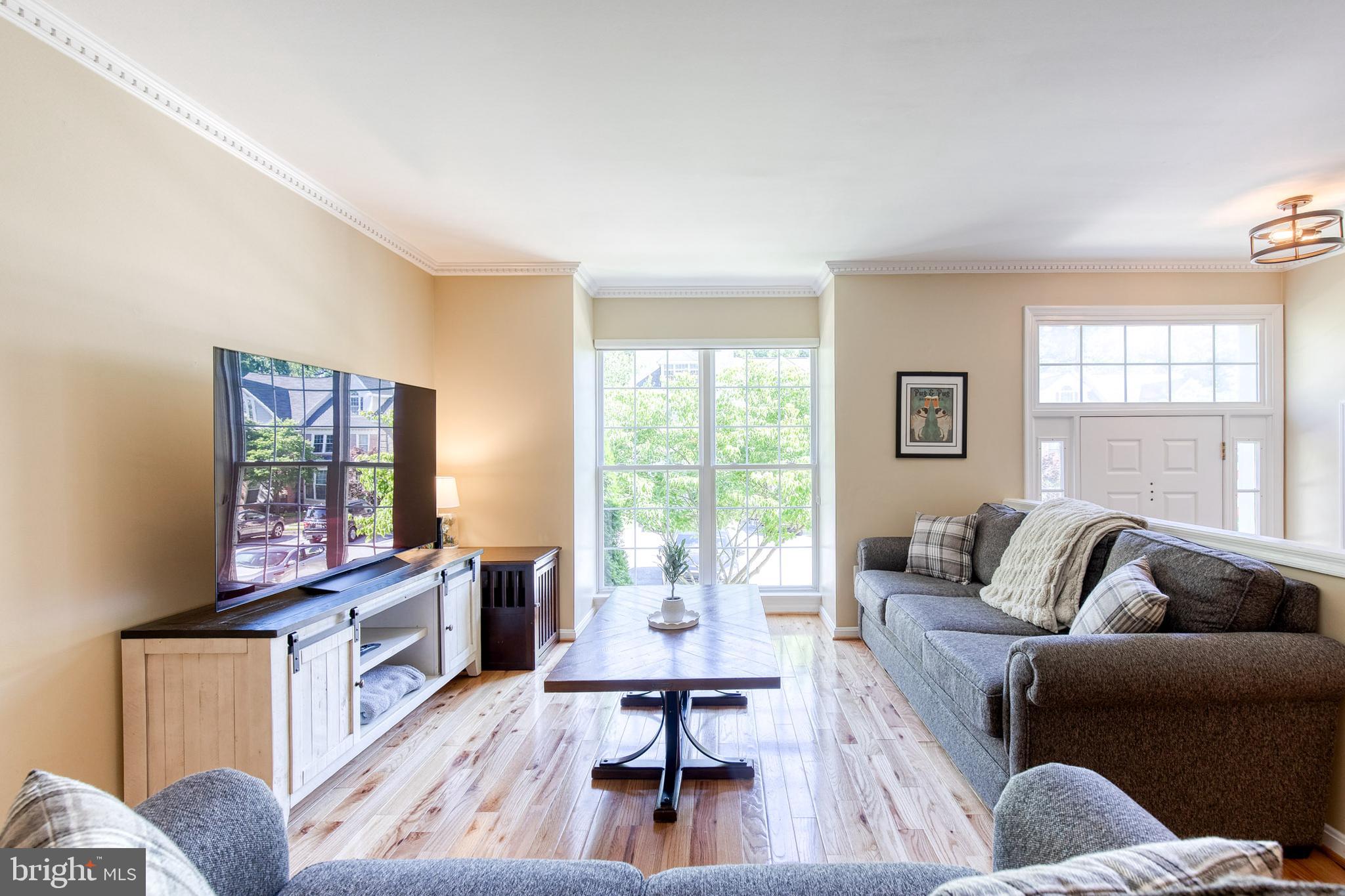 752 LEISTER DRIVE
