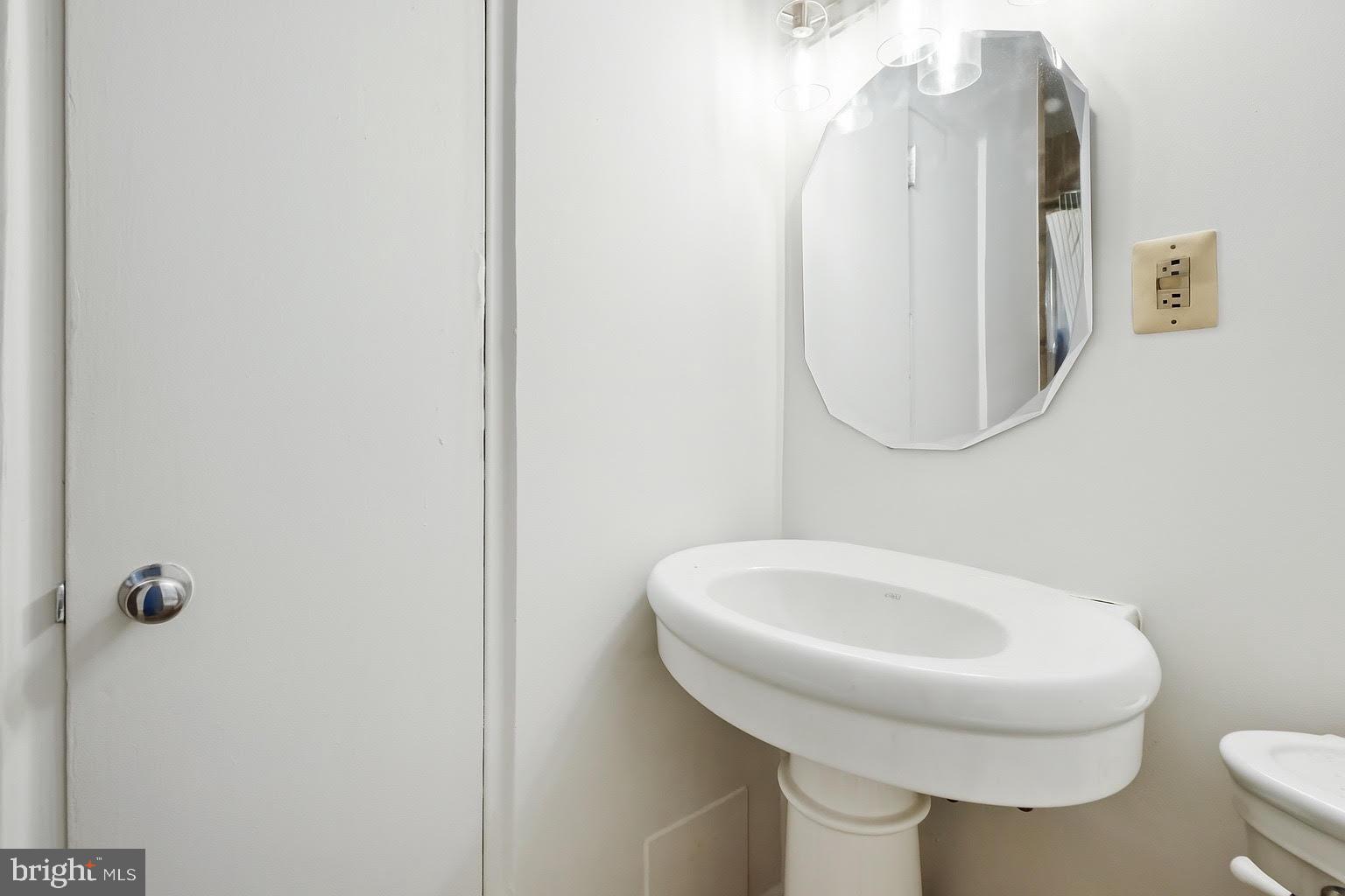 ART MUSEUM AREA - Residential