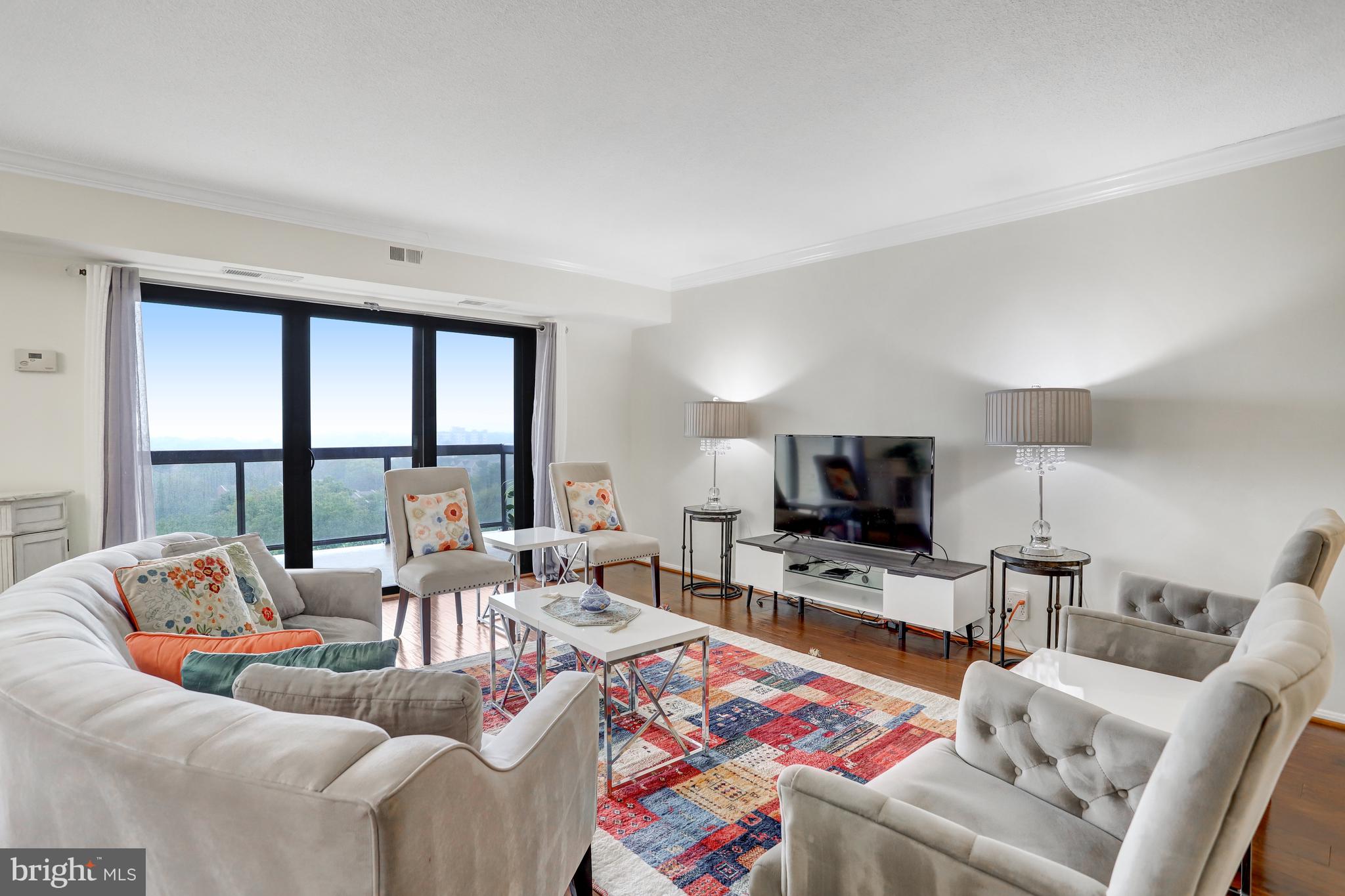 WATERGATE AT LANDMARK - Residential