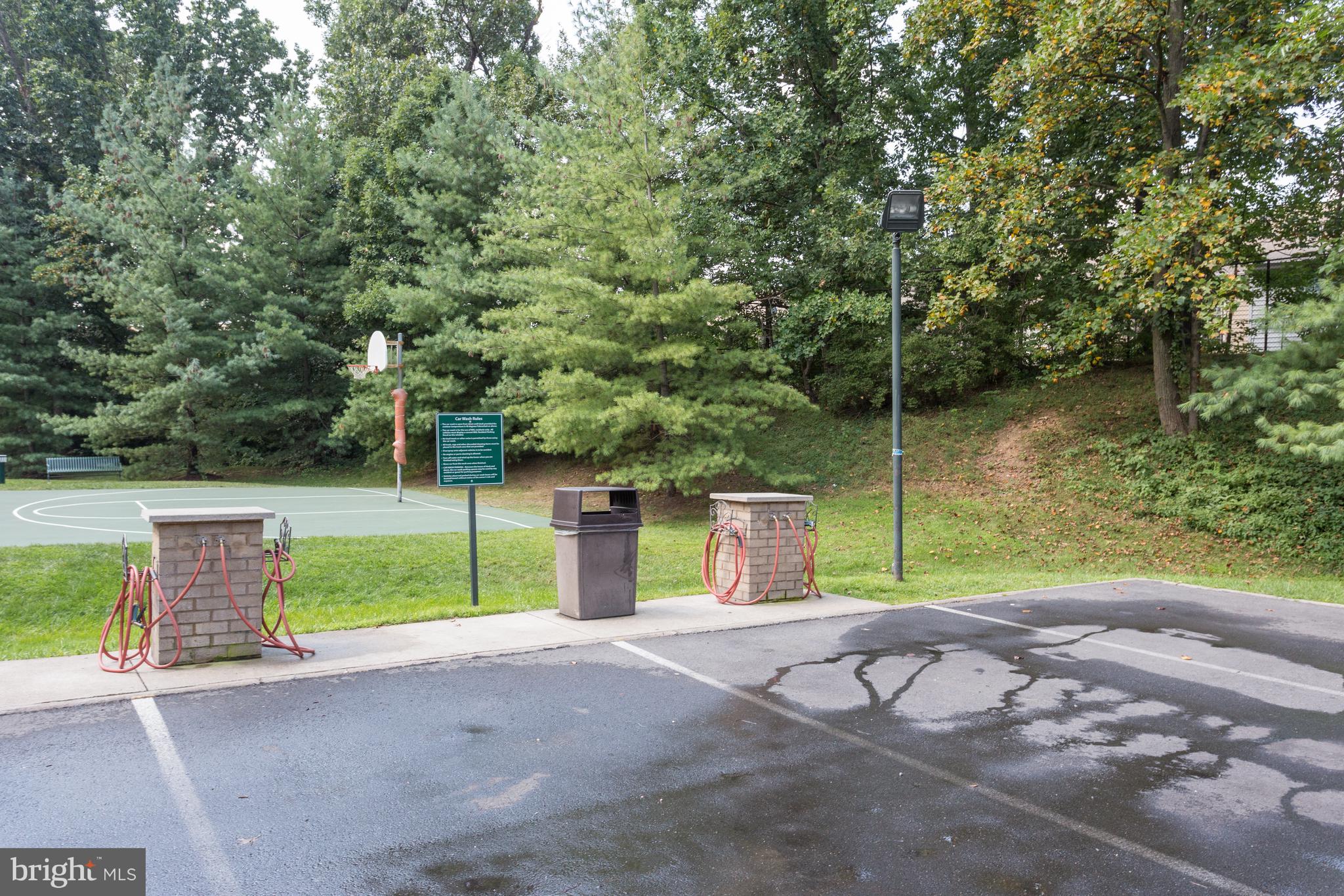 WATERGATE AT LANDMARK - Residential