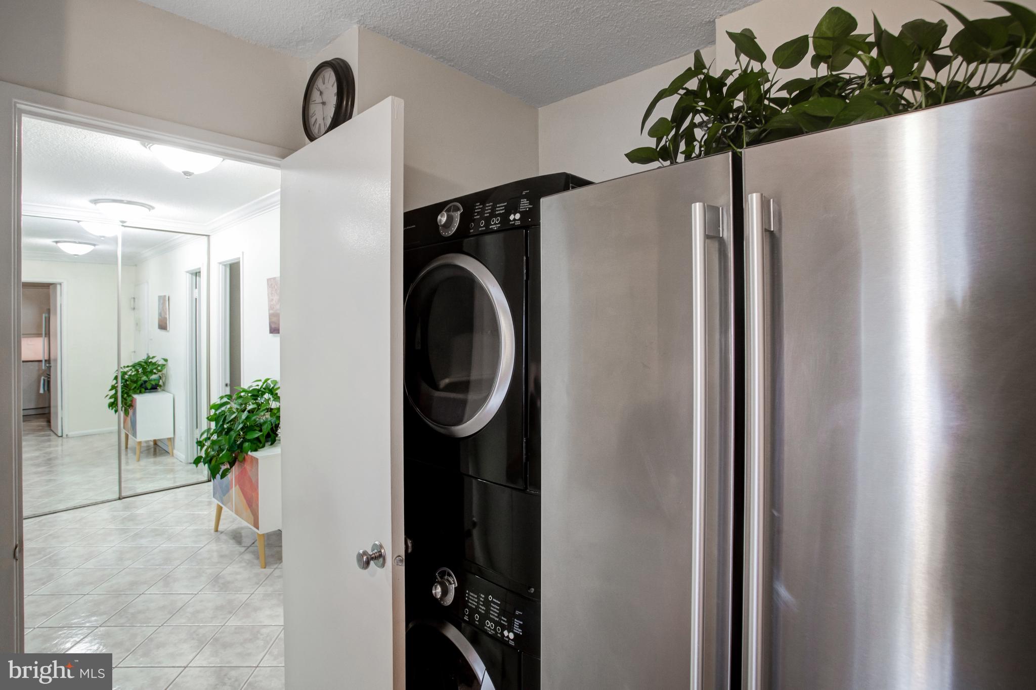 WATERGATE AT LANDMARK - Residential