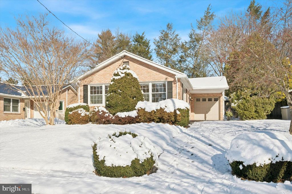 Photo of 8009 Anderson Street, PHILADELPHIA, PA 19118 (MLS # PAPH2570284)