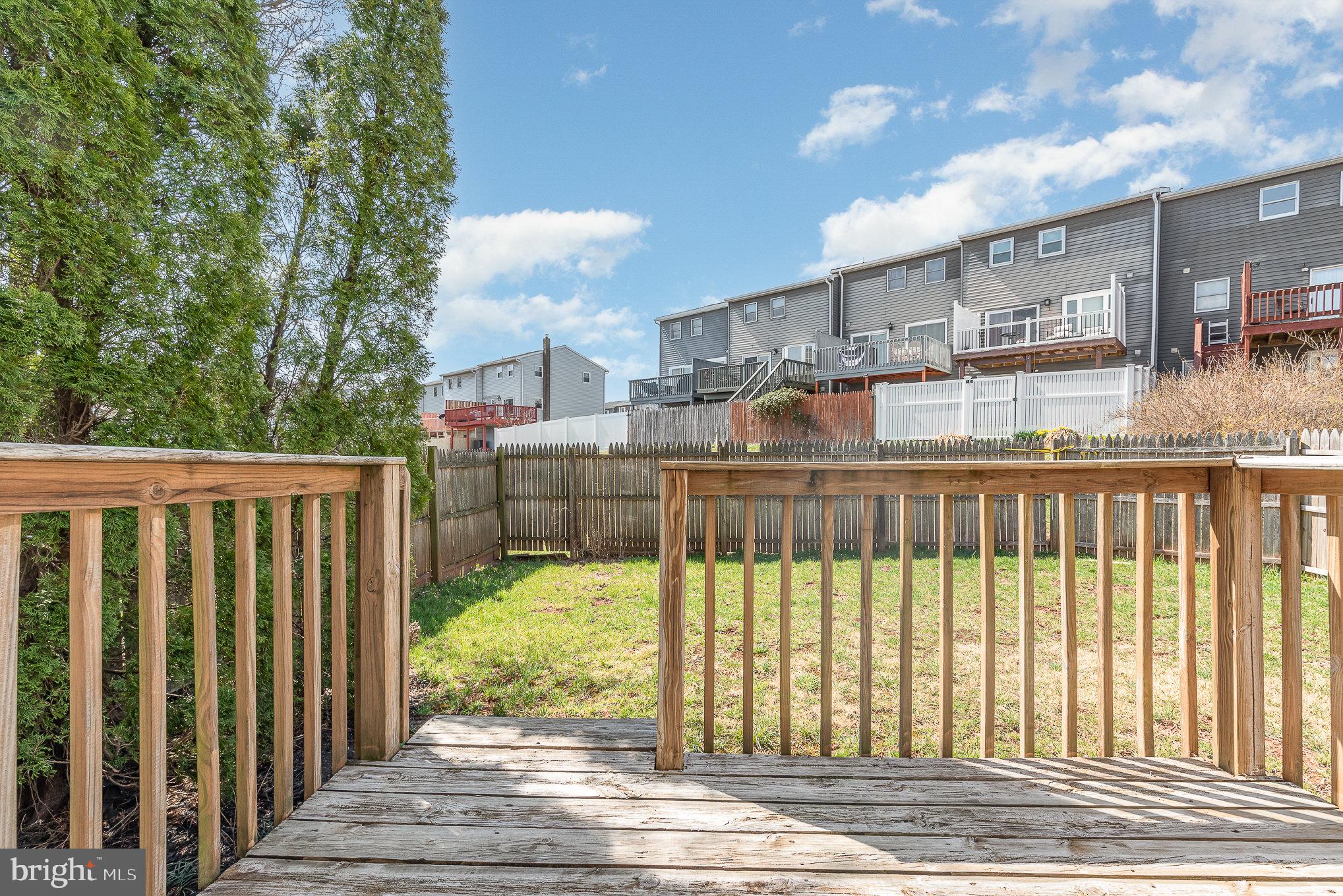 VALLEY GREEN VILLAGE WEST - Residential