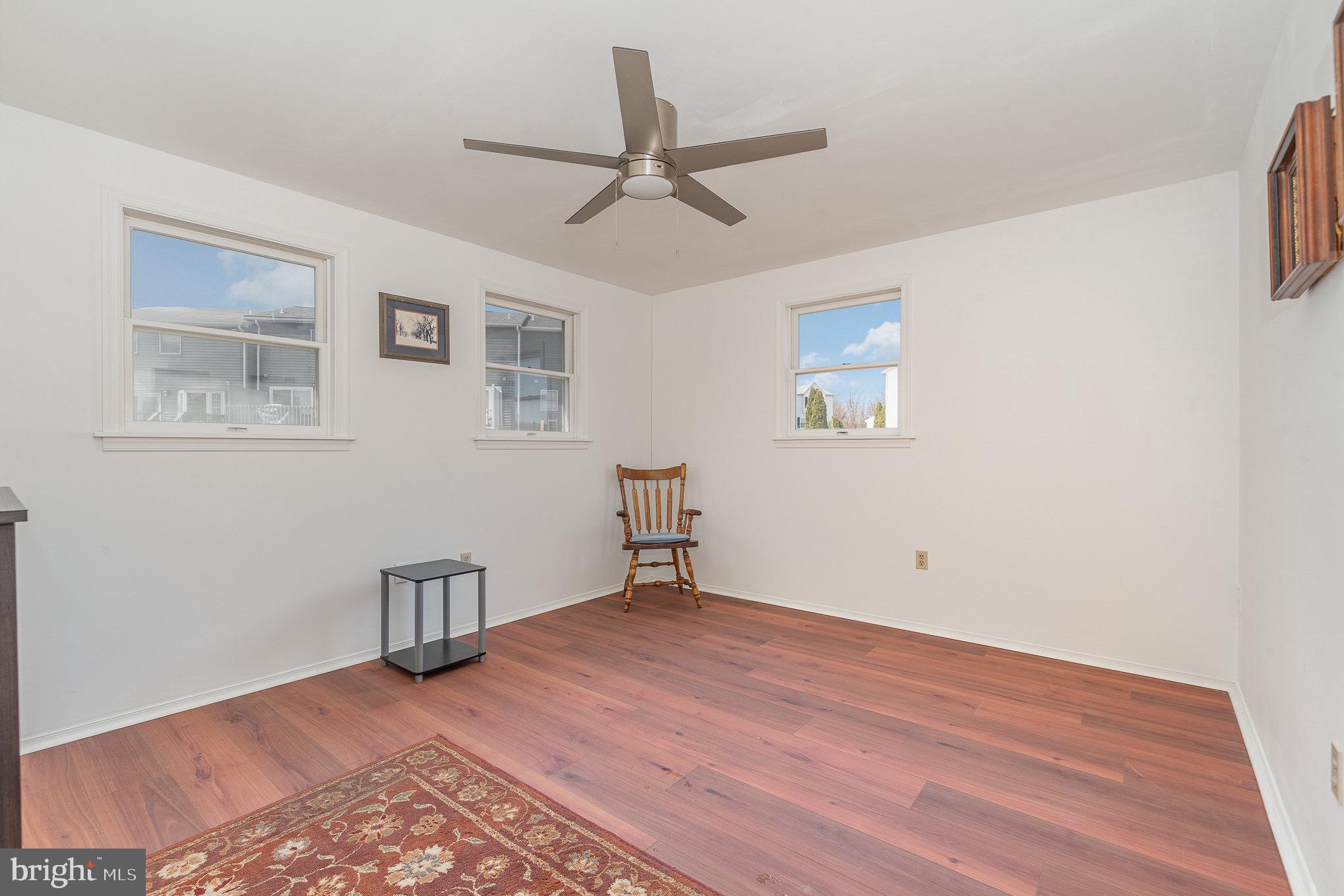 VALLEY GREEN VILLAGE WEST - Residential