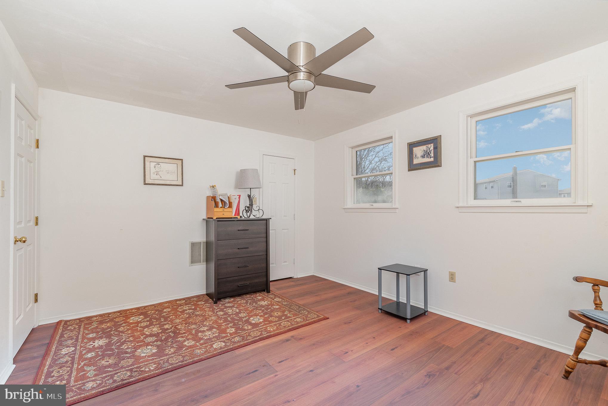 VALLEY GREEN VILLAGE WEST - Residential