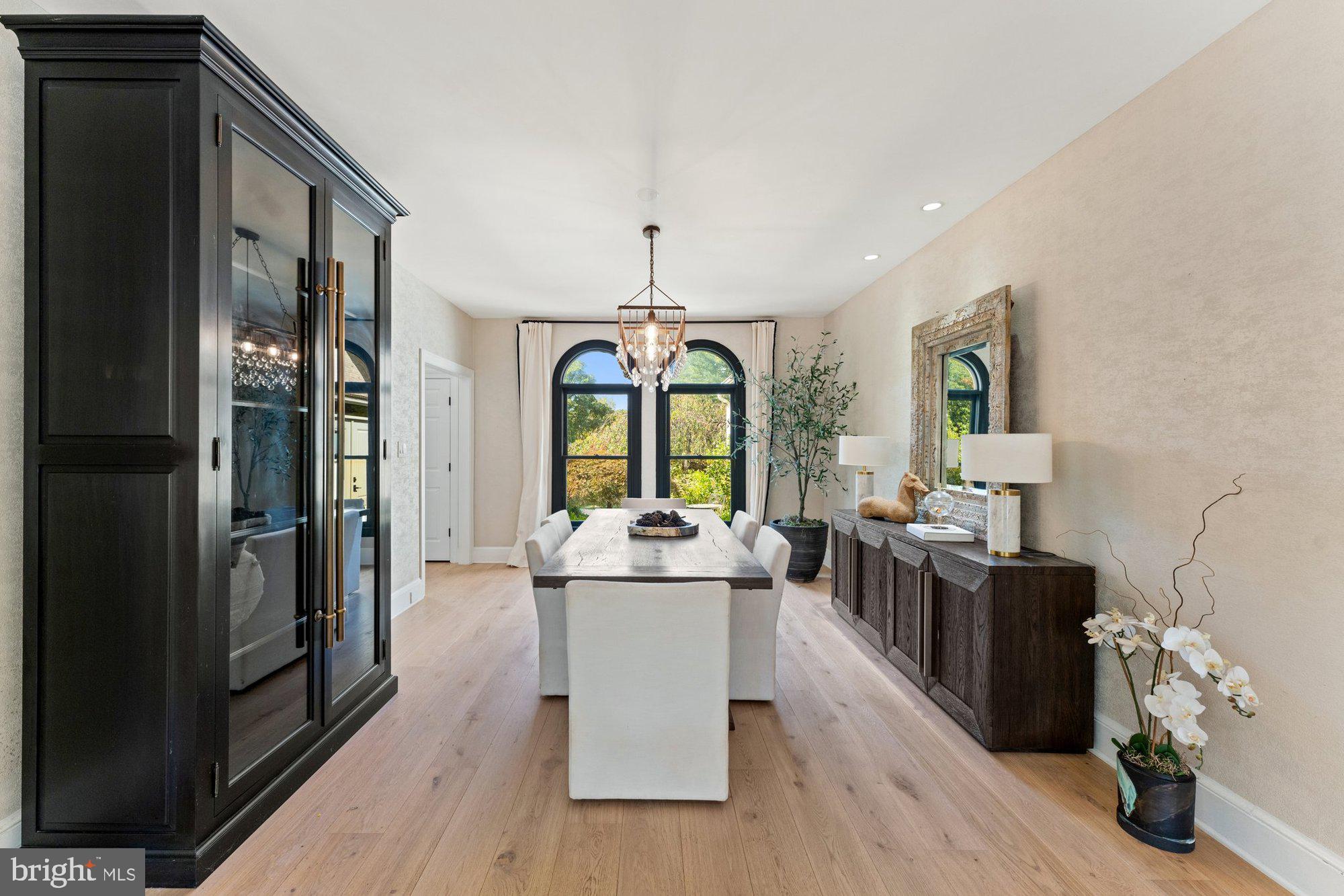 POLO PLACE - Residential