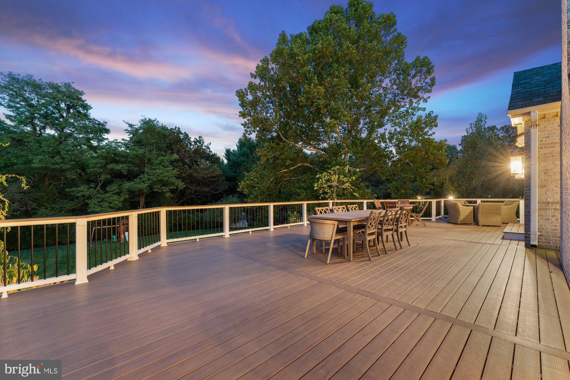 POLO PLACE - Residential