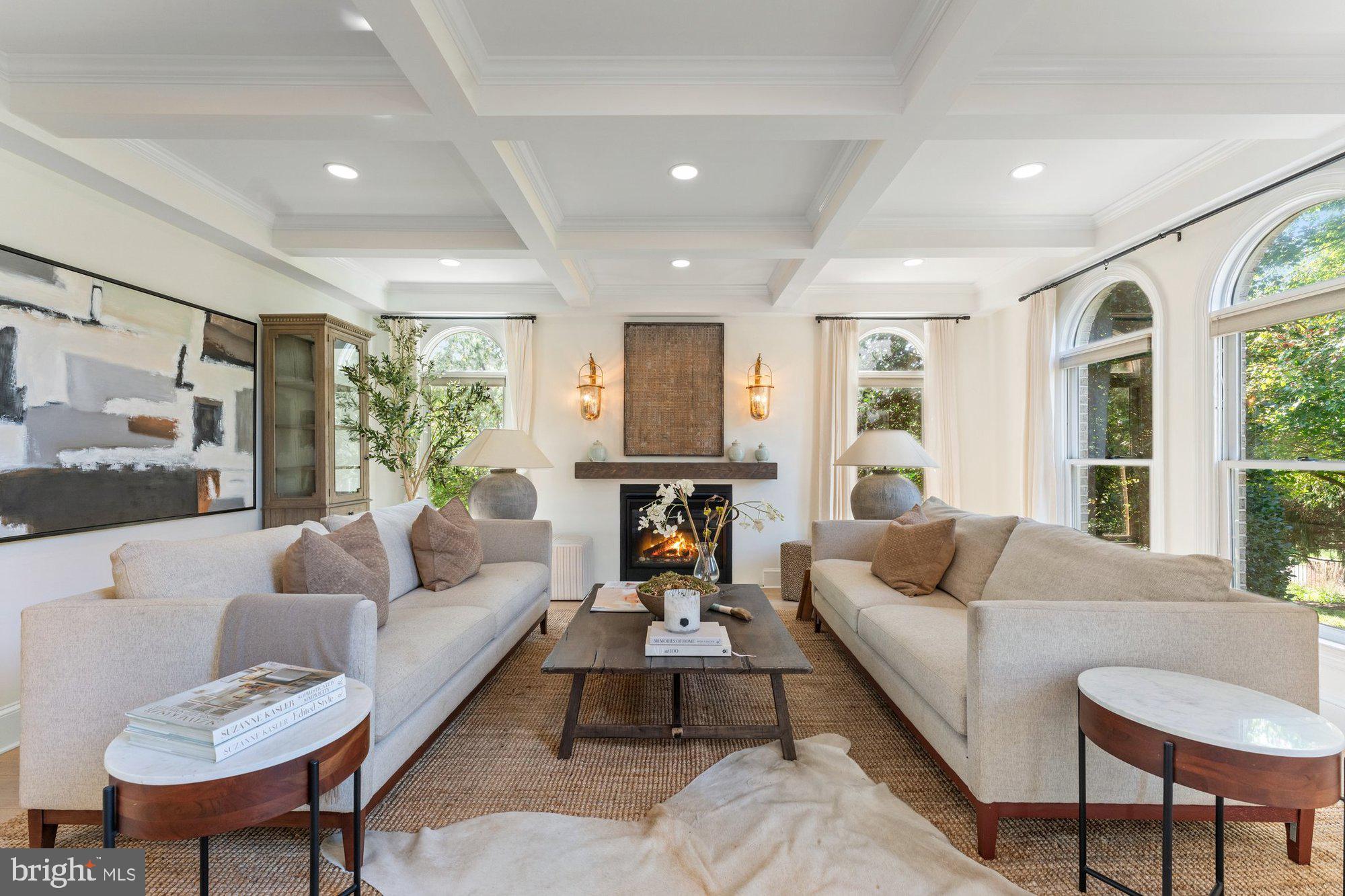 POLO PLACE - Residential