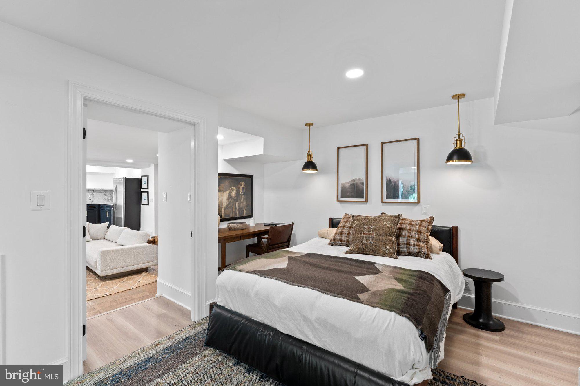 POLO PLACE - Residential