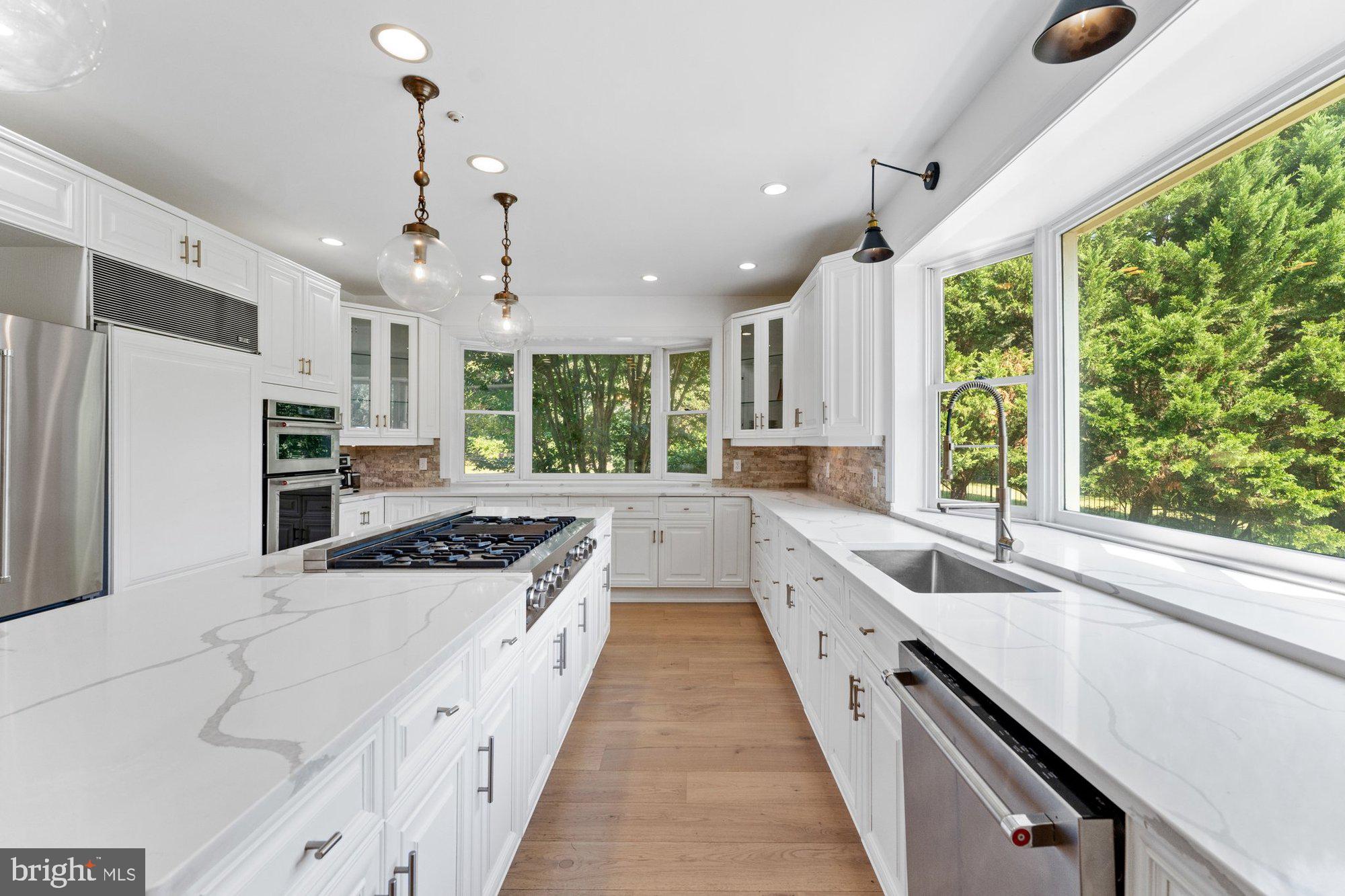 POLO PLACE - Residential