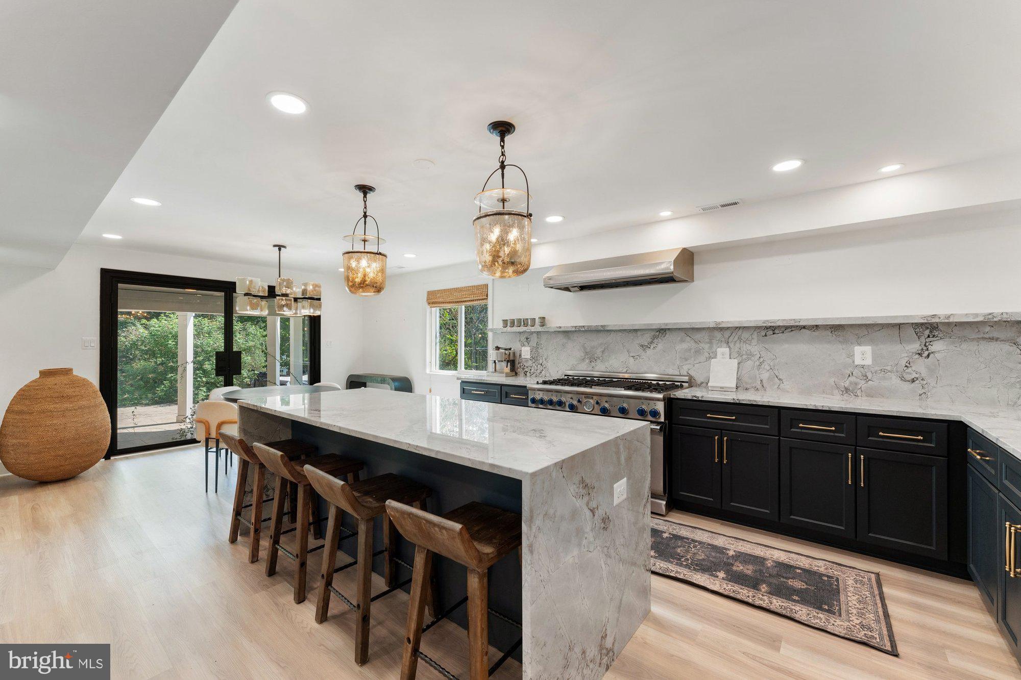 POLO PLACE - Residential