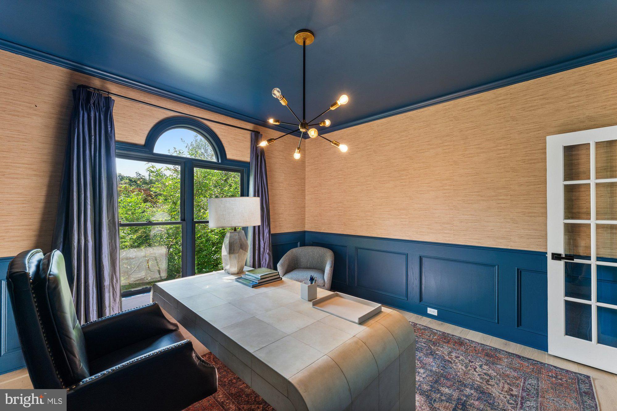 POLO PLACE - Residential