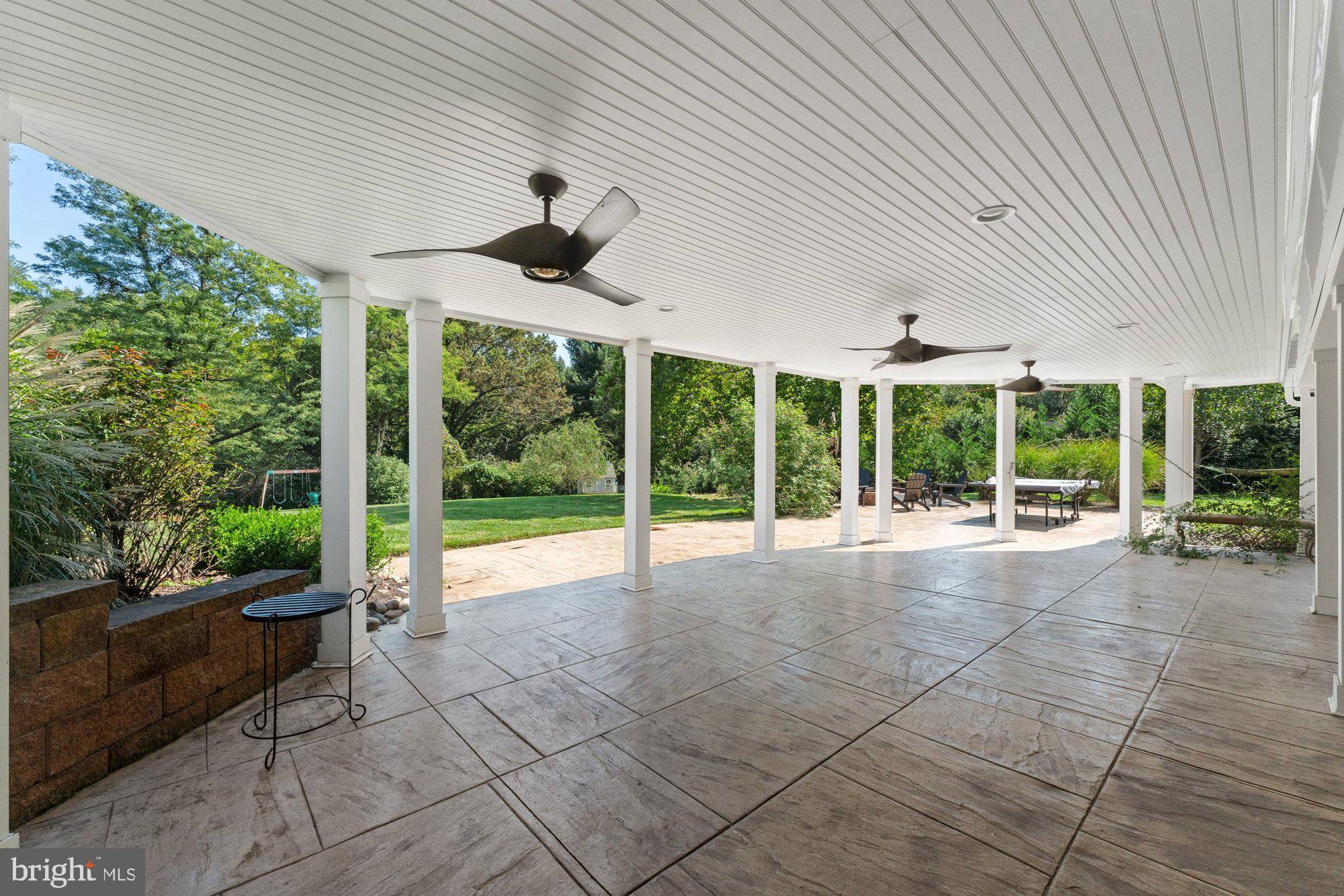 POLO PLACE - Residential