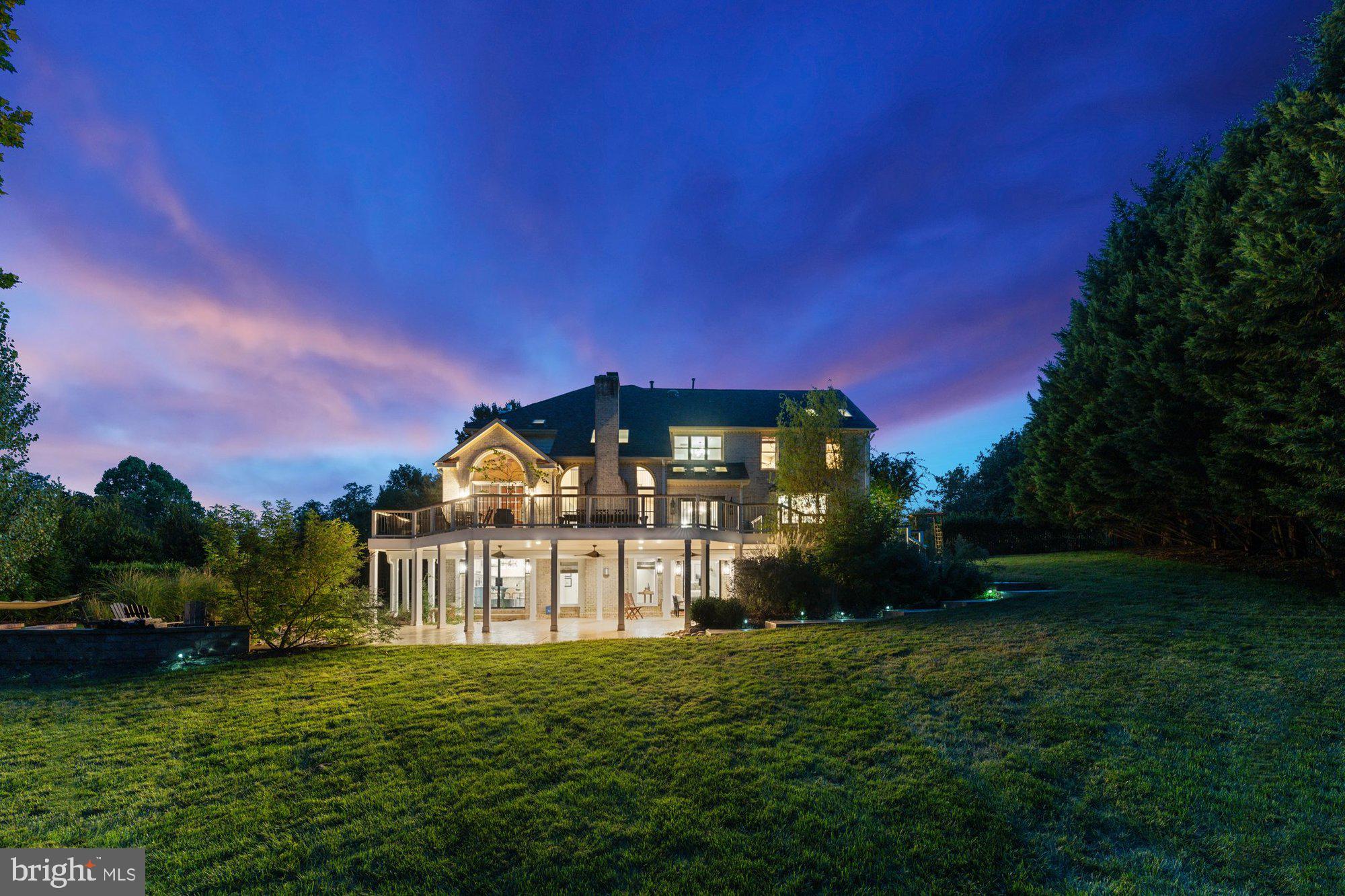 POLO PLACE - Residential