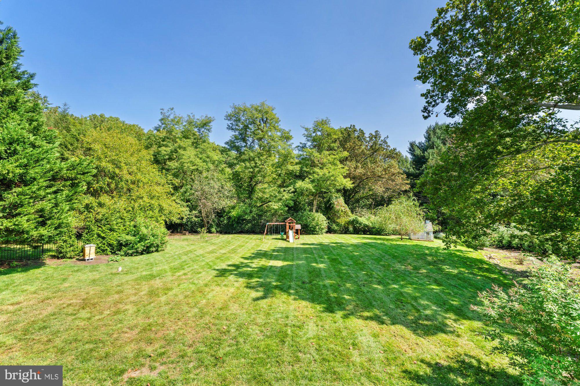 POLO PLACE - Residential