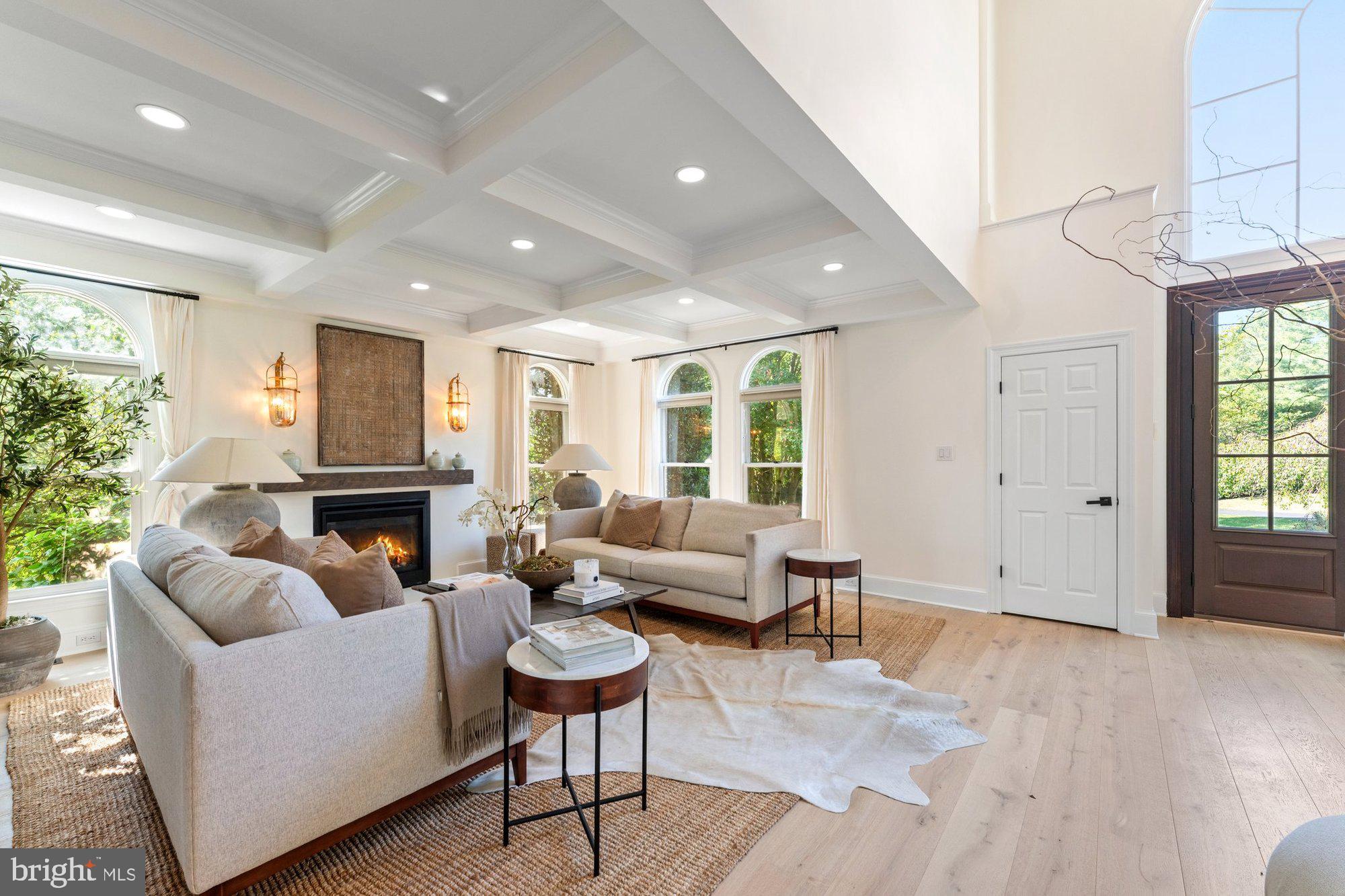 POLO PLACE - Residential