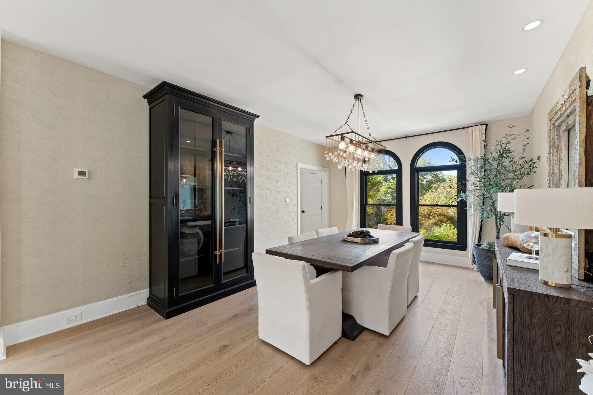 POLO PLACE - Residential